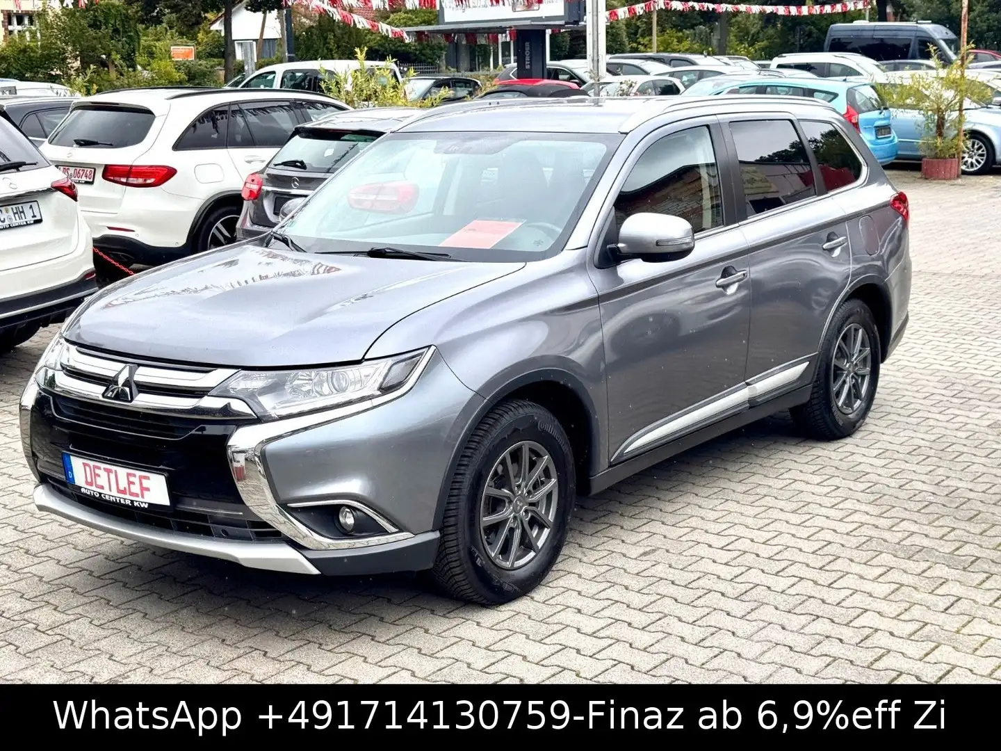 Mitsubishi Outlander Diamant Edition 2WD-GAS-TEMP-SHZG-KAM Grau - 1