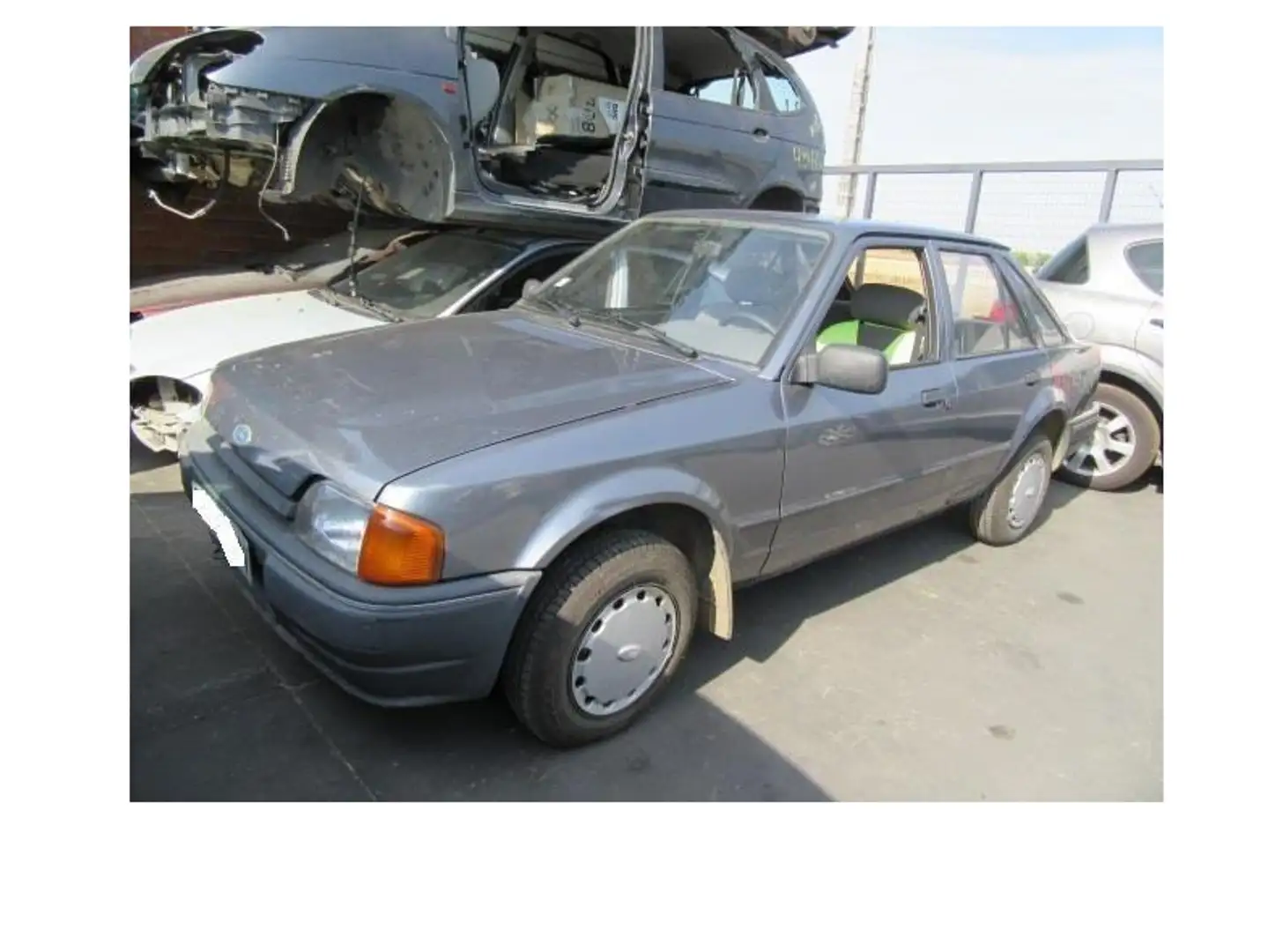 Ford Escort 1.4 CL Argintiu - 1