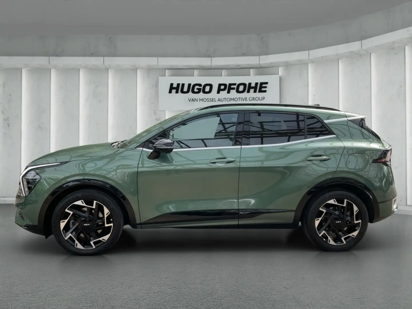 Kia Sportage 1.6 T-GDI GT-Line 4WD Зелёный - 2