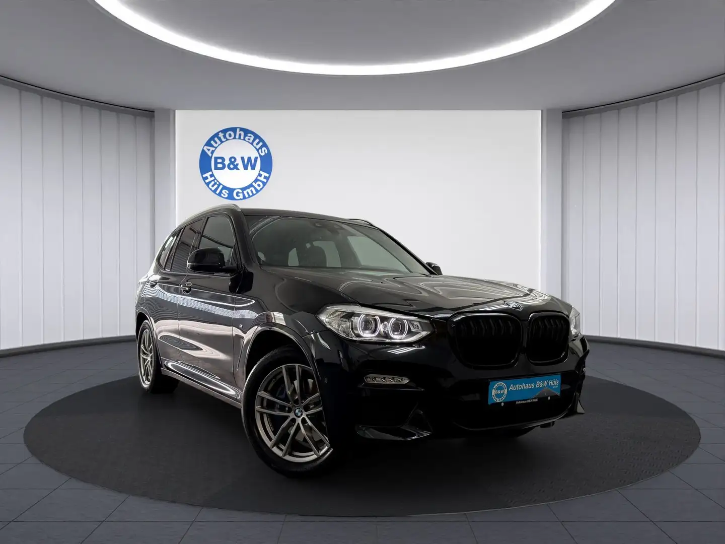 BMW X3 xDrive 30 d M Sport*HuD*LEDER*AHK*PANO Schwarz - 1