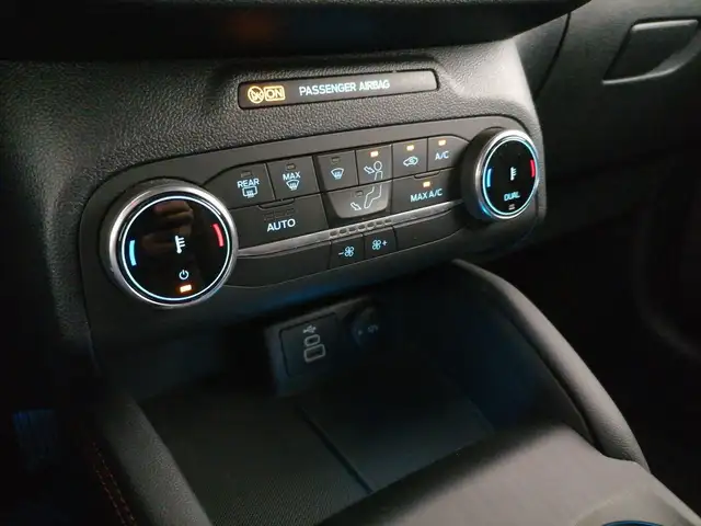 Ford Kuga view 15