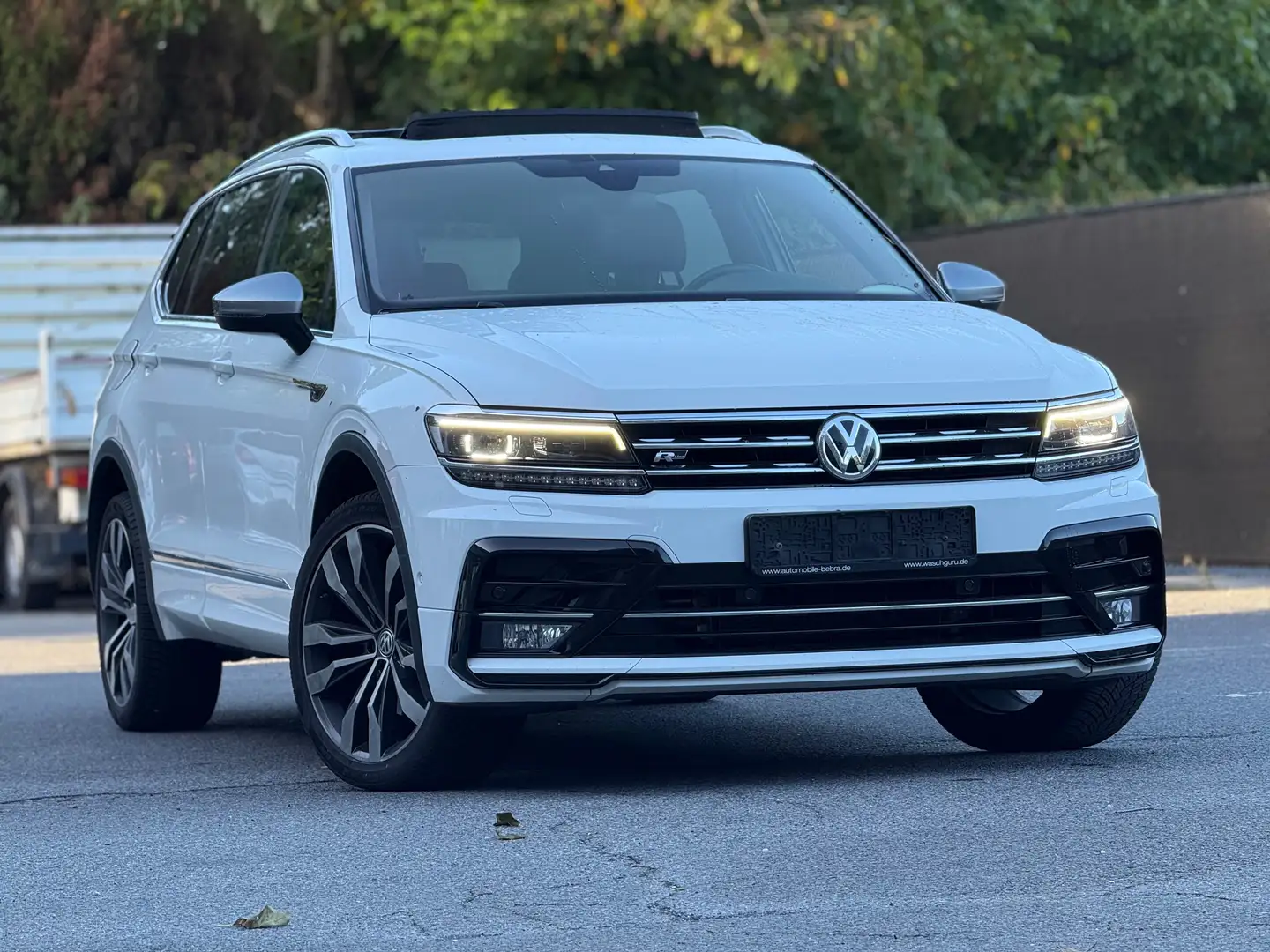 Volkswagen Tiguan Allspace 2.0 TSI 4Motion 3 X R Line-Full Option-Pano-7 pl Wit - 1
