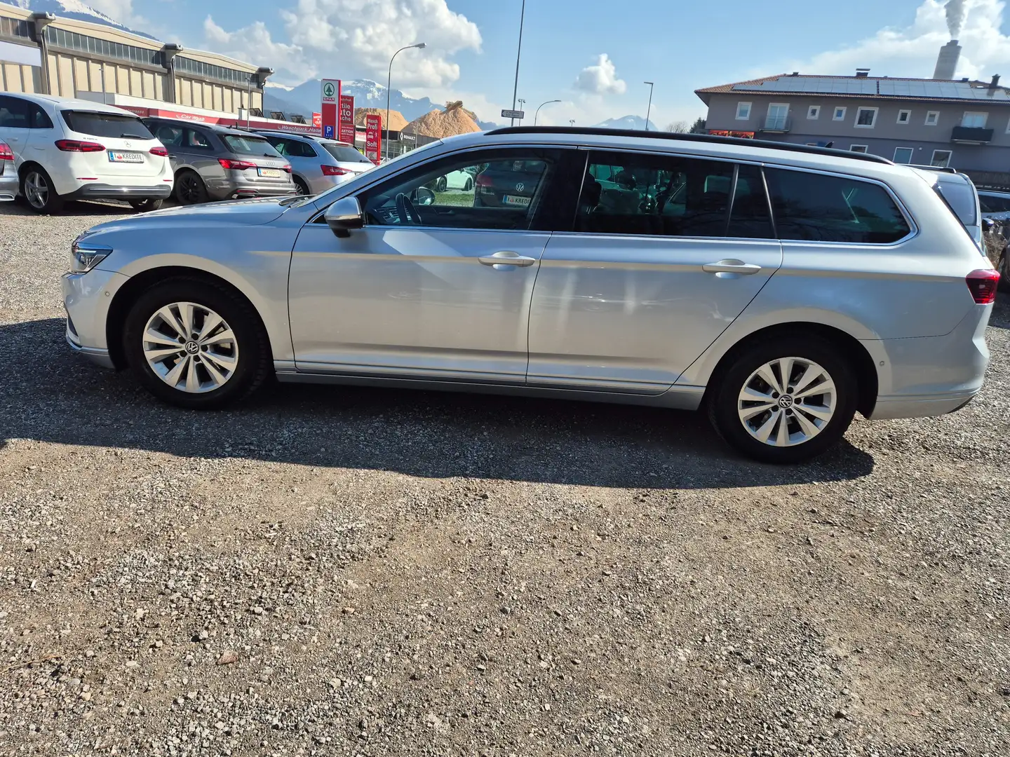 Volkswagen Passat Business 2.0 TDI DSG Silber - 2