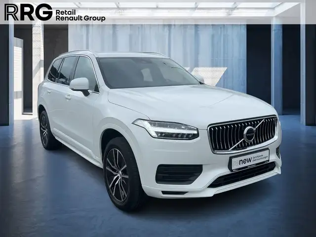 Volvo XC90 view 7