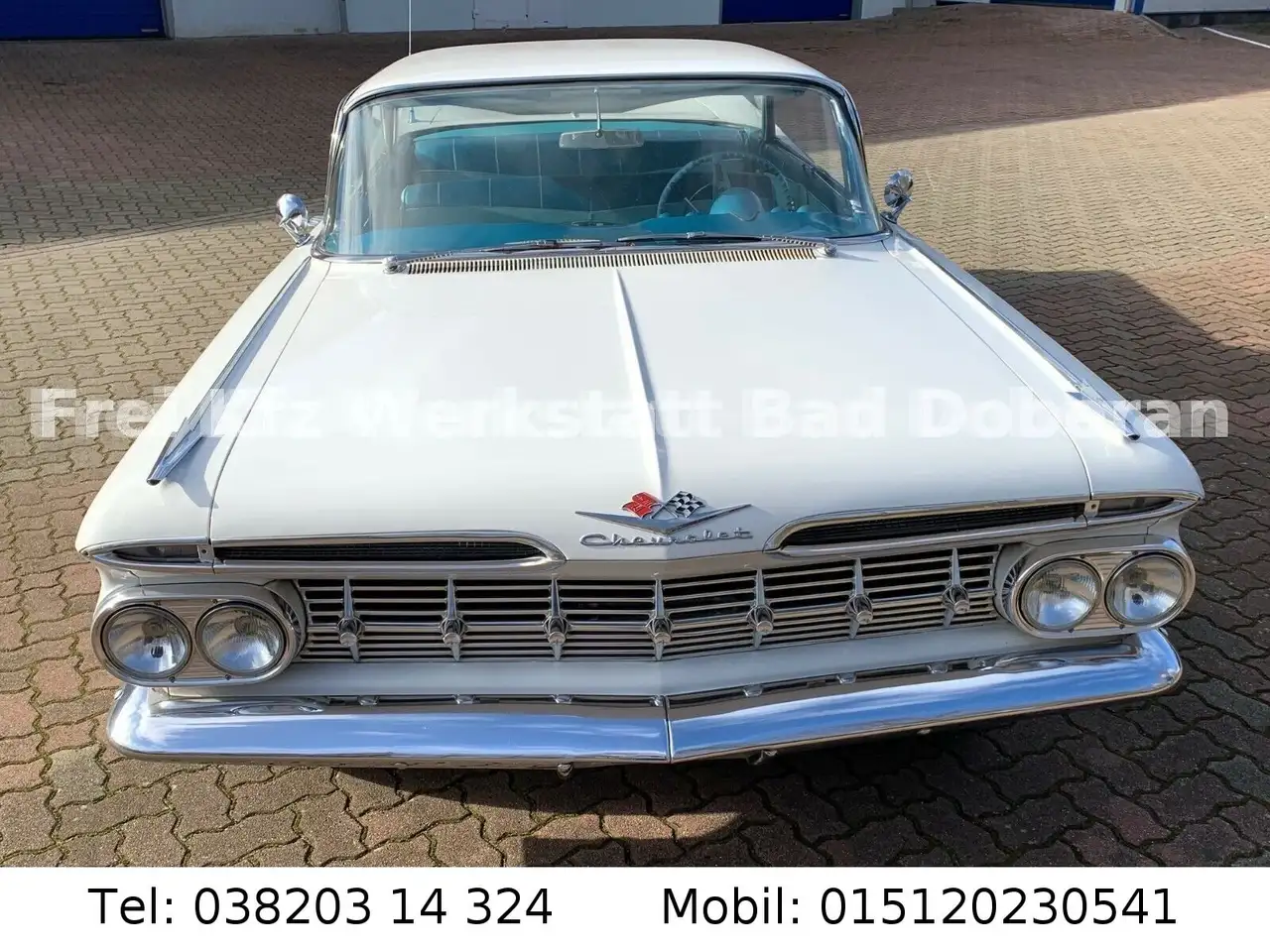 Chevrolet Impala 4-Door Hardtop V8 Automatic, foto 8