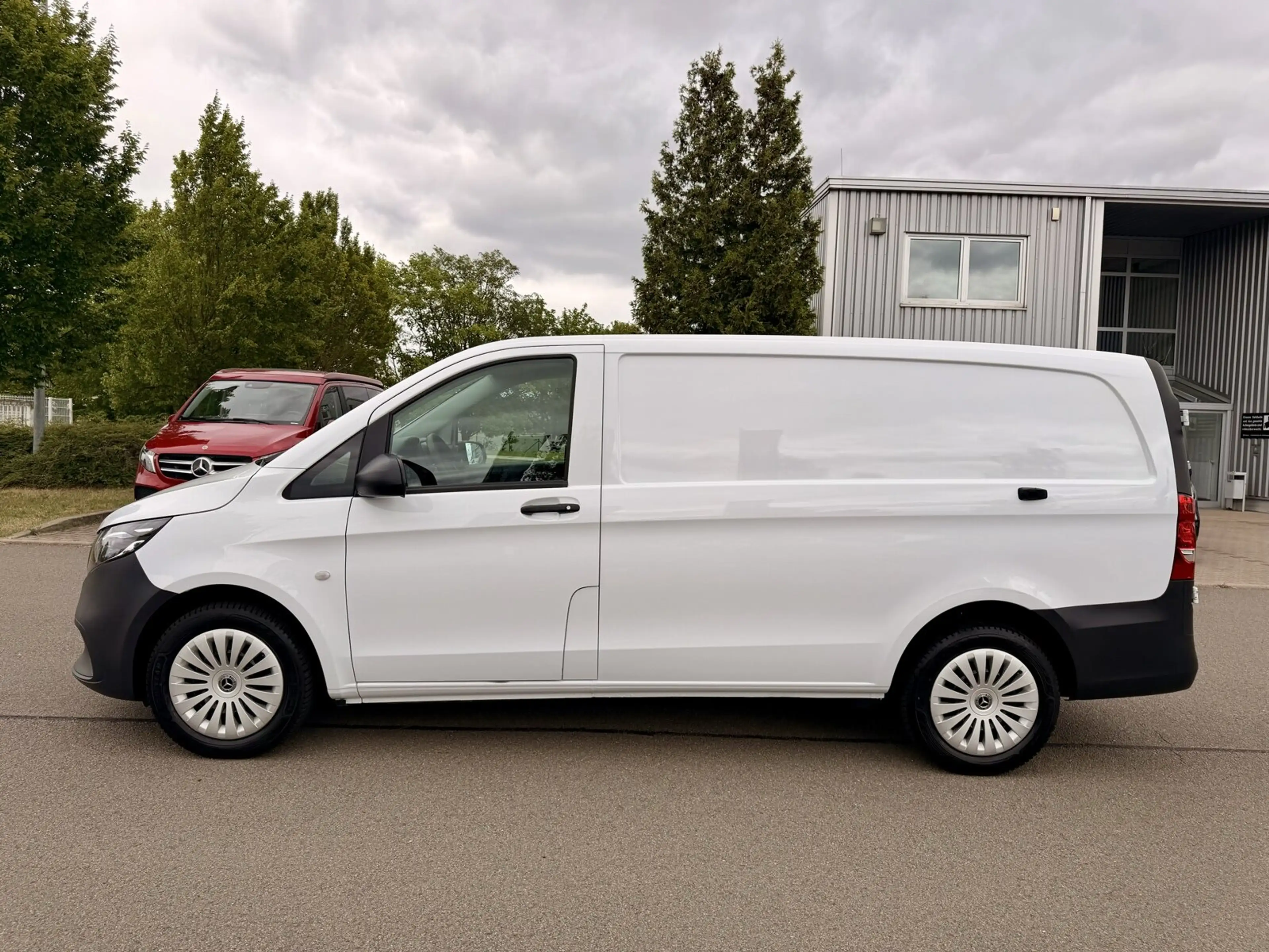 Mercedes-Benz Vito Vito 116 KA/L 9G LED Kamera AHK 2,5t MBUX Klima — photo 12