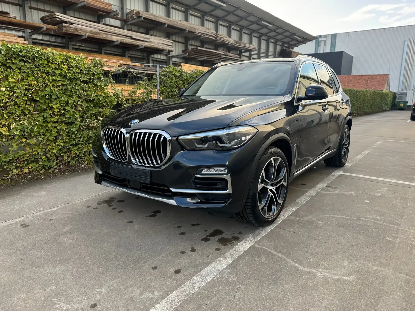 BMW X5 3.0A xDrive45e PHEV (EU6AP) Чорний - 1
