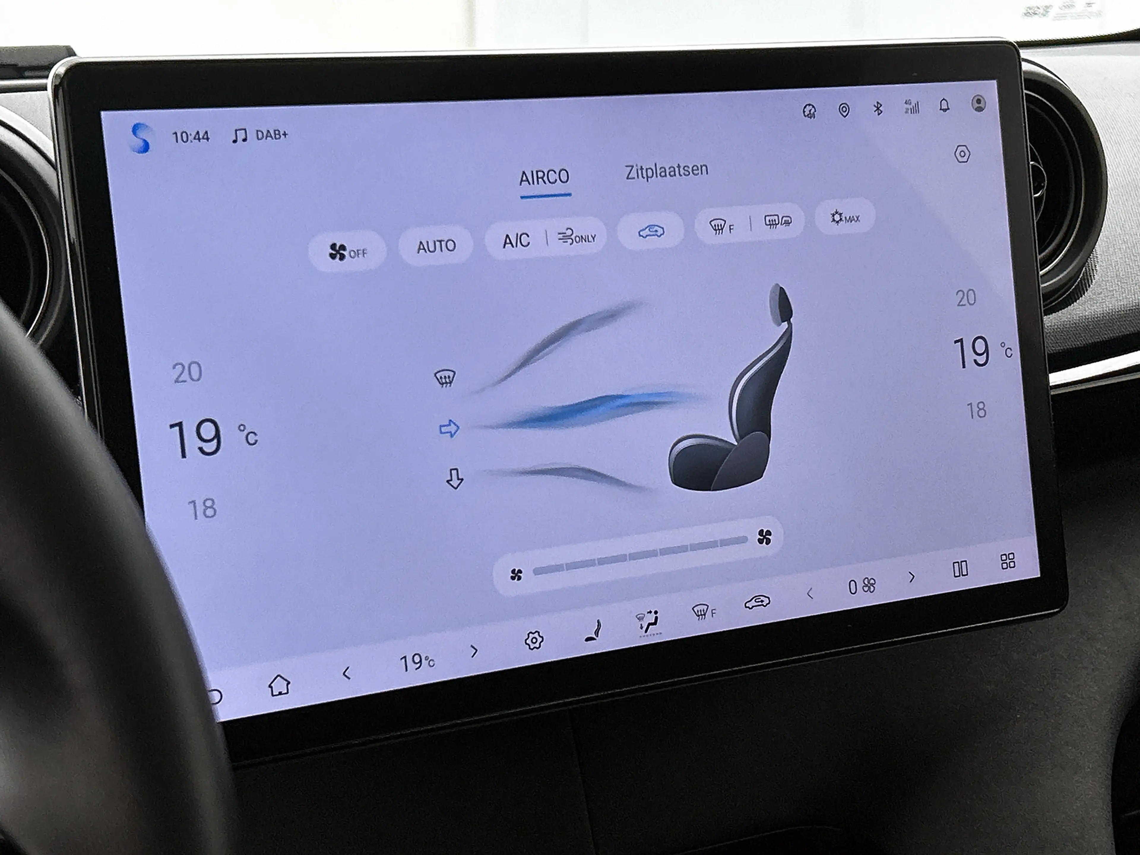 BYD Dolphin Design 60.4 kWh | Luxe uitvoering | Origineel NL | — photo 11