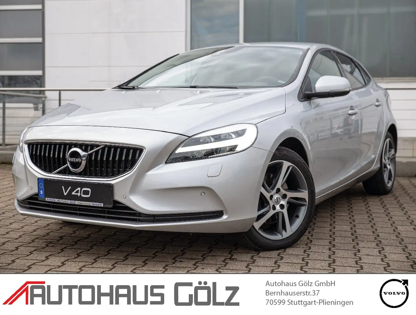 Volvo V40 T2 Momentum Navi*Kamera*PDC*Sitzheizung Grau - 1