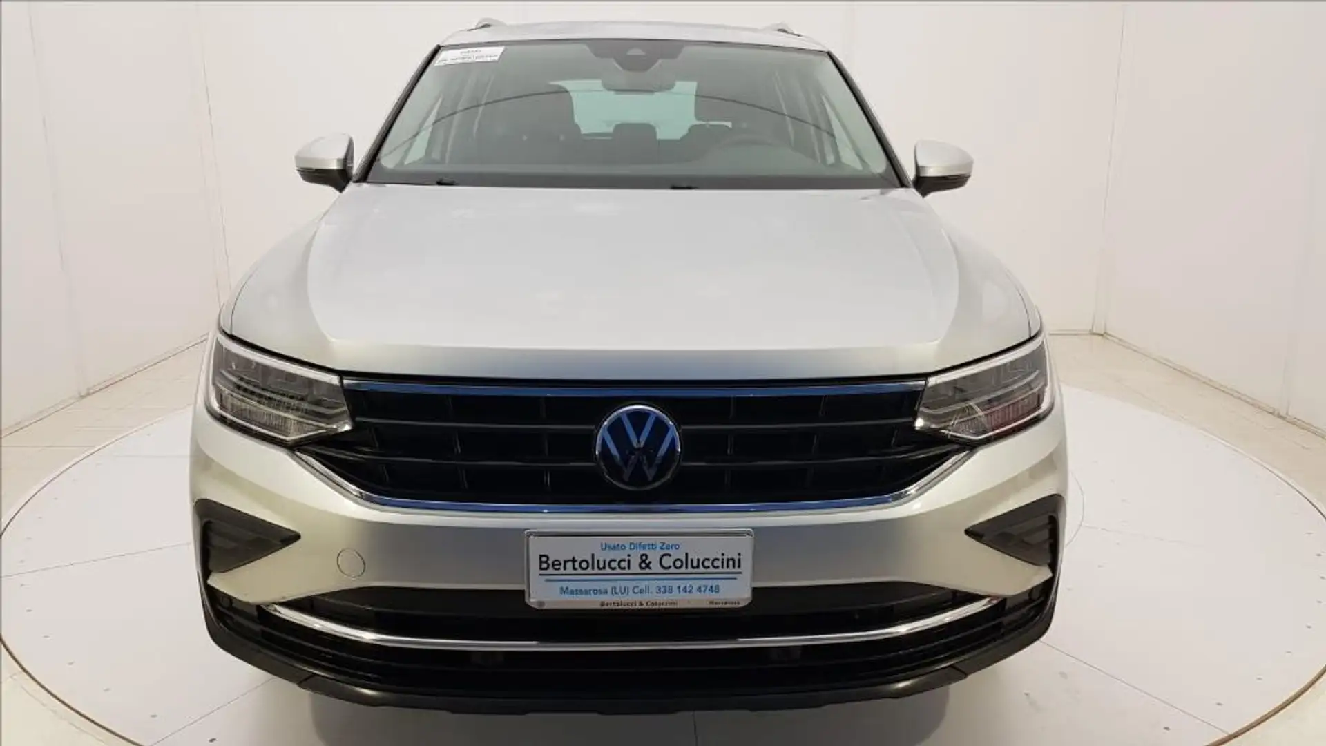 Volkswagen Tiguan 2.0 TDI SCR Life Grigio - 2