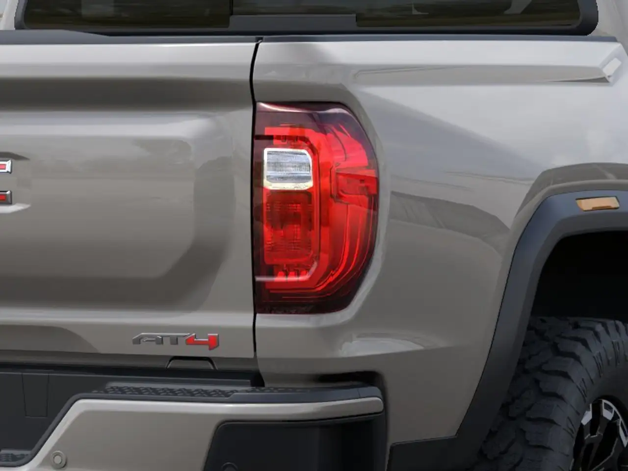 GMC Canyon photo GMC Canyon