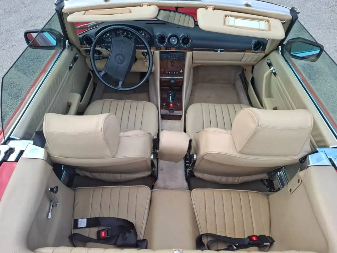 Mercedes-Benz SL 560 R107, foto 6