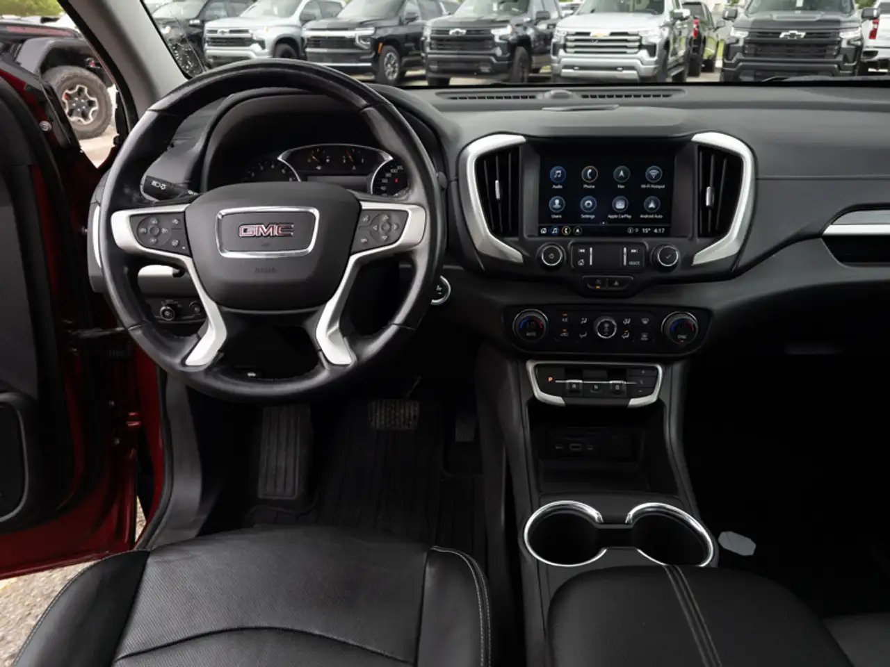 GMC Terrain photo GMC Terrain