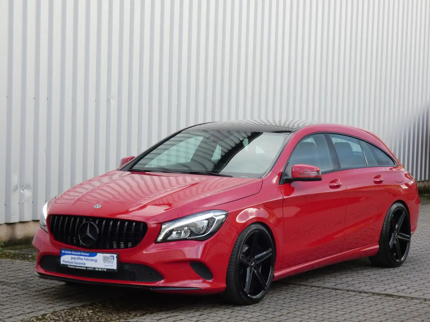 Mercedes-Benz CLA 220 Shooting Brake 4Matic-Urban-Hammer Optik Červená - 1