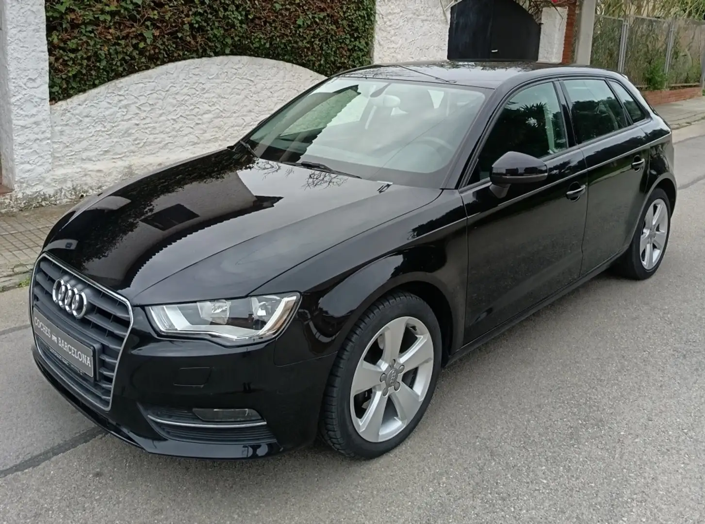 Audi A3 Sedán 1.4 TFSI Ambiente Nero - 1