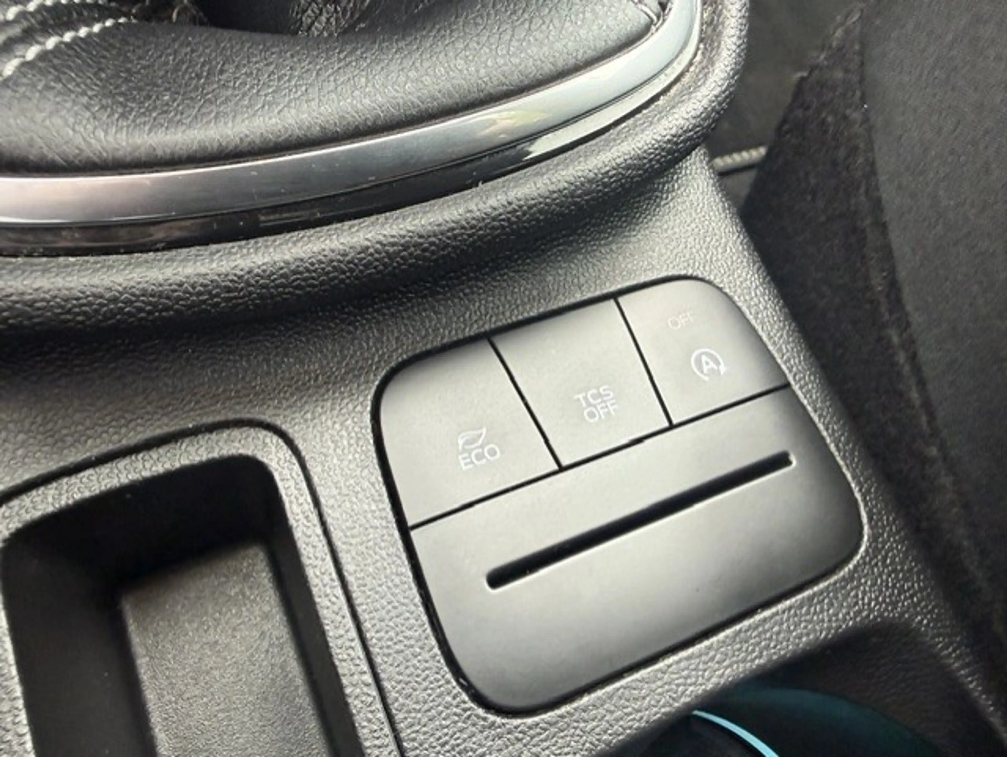Ford Fiesta 1.0 EcoBoost Titanium Clima/CarPlay — photo 18