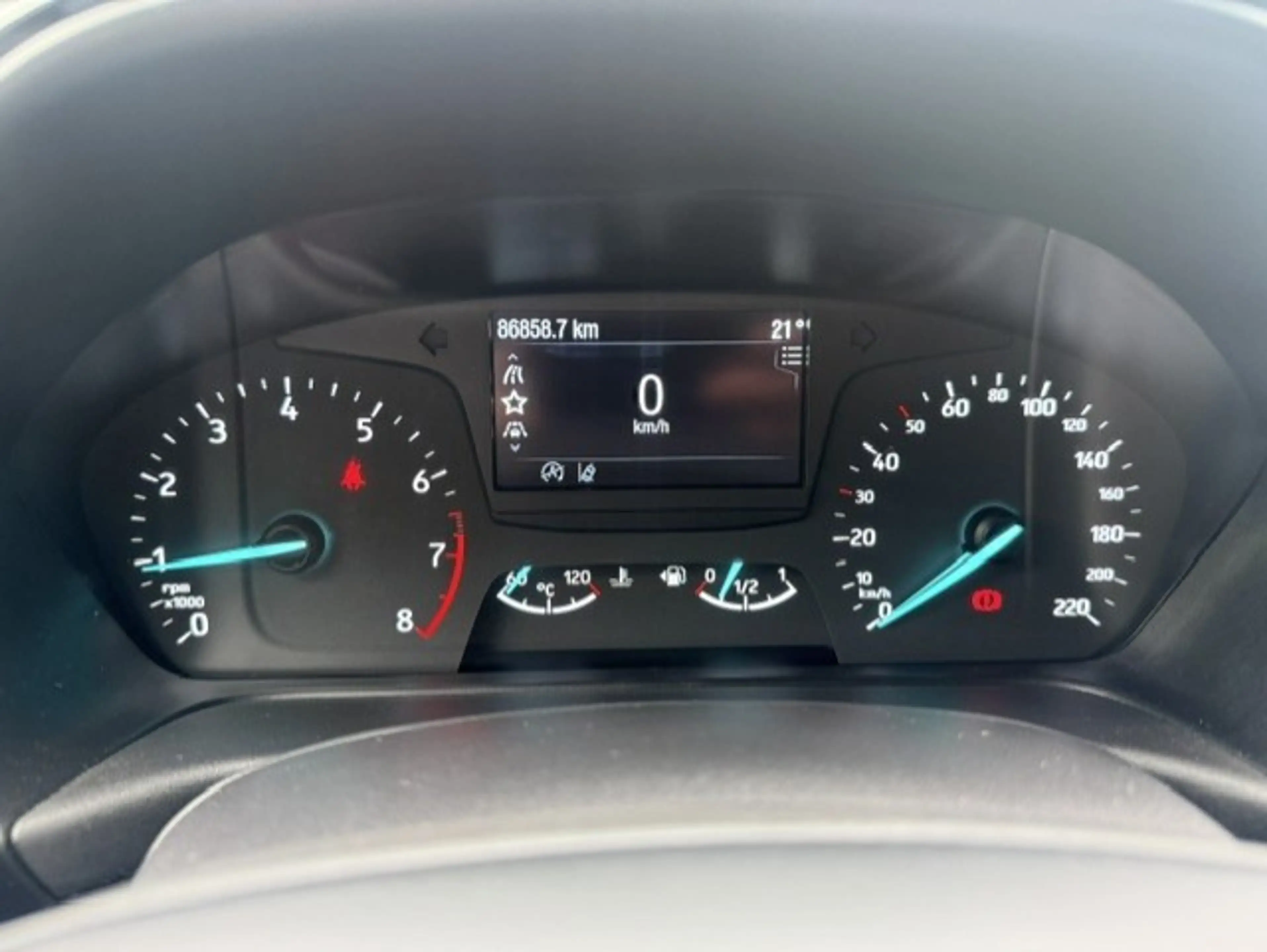 Ford Fiesta 1.0 EcoBoost Titanium Clima/CarPlay — photo 19