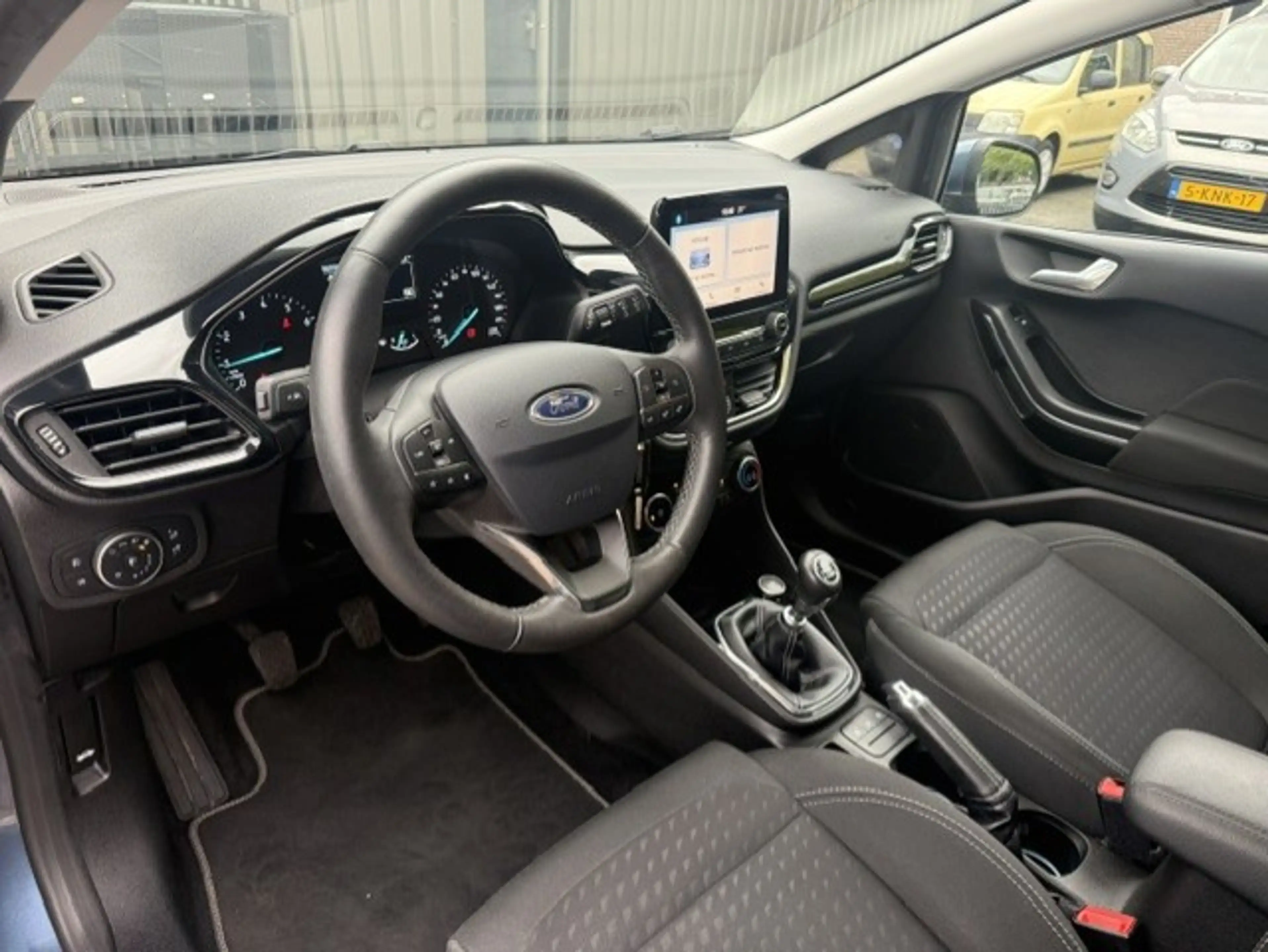 Ford Fiesta 1.0 EcoBoost Titanium Clima/CarPlay — photo 9