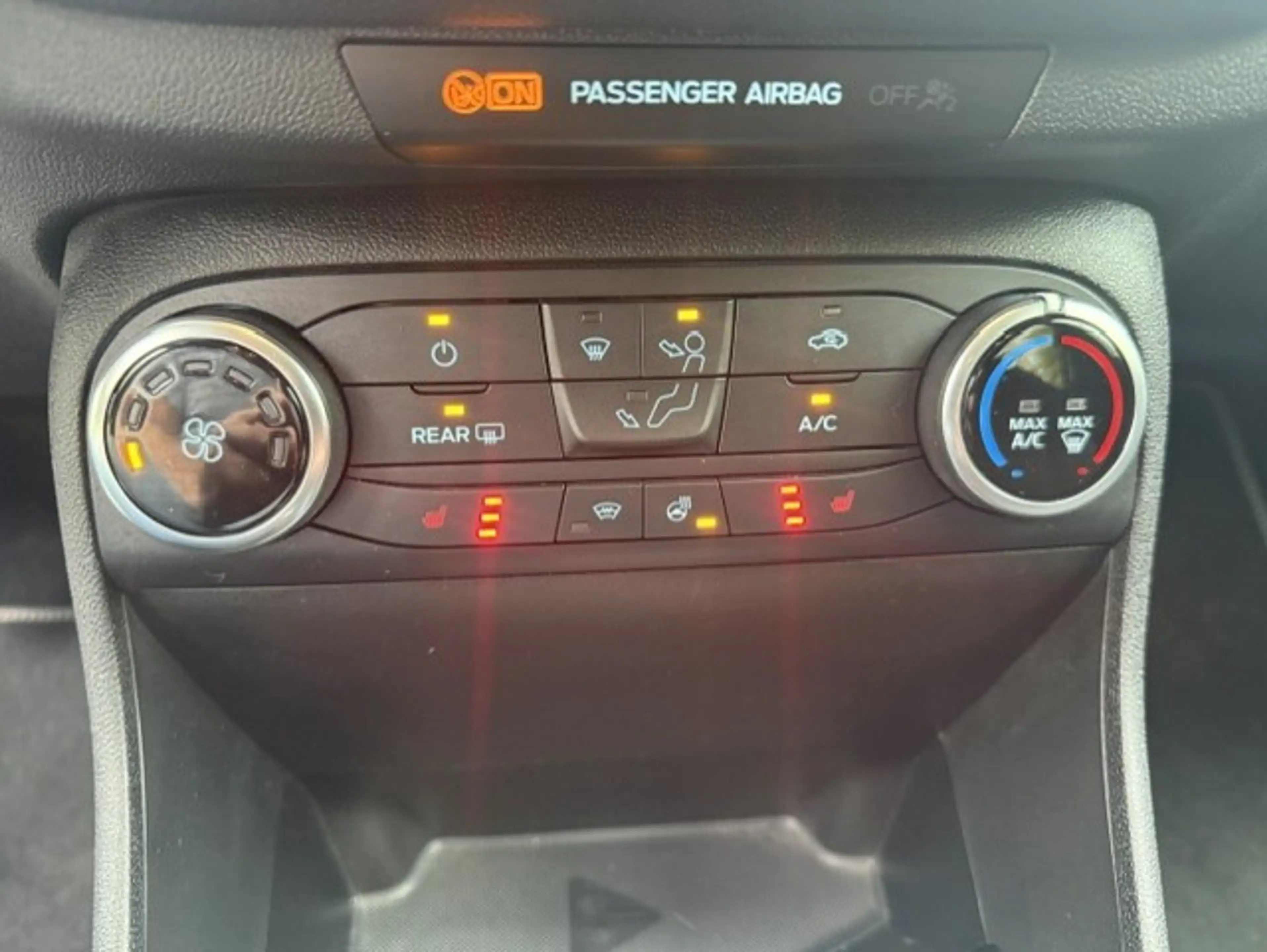 Ford Fiesta 1.0 EcoBoost Titanium Clima/CarPlay — photo 16