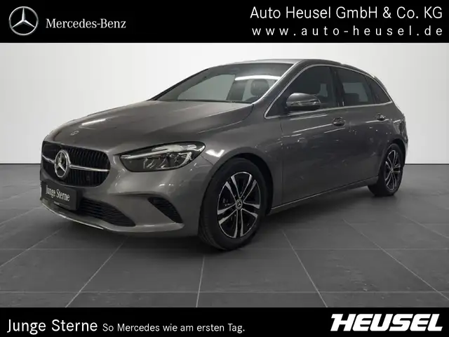 Mercedes-Benz B 180 Progressive *AHK*Fahrass.-P*Winter-P*LED*