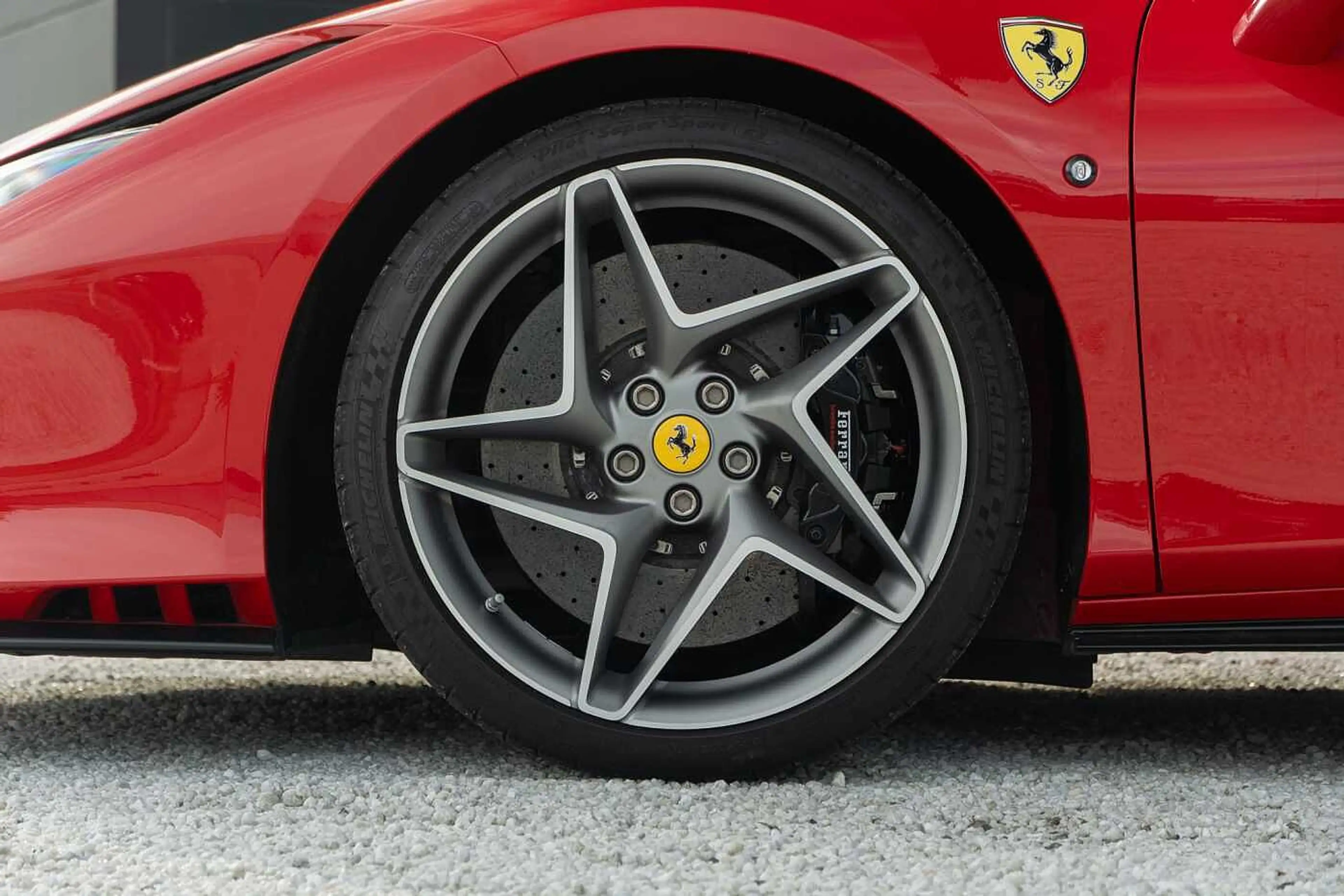 Ferrari F8 Tributo 3.9 V8 Begian Car Racing Seats Carbon — photo 11