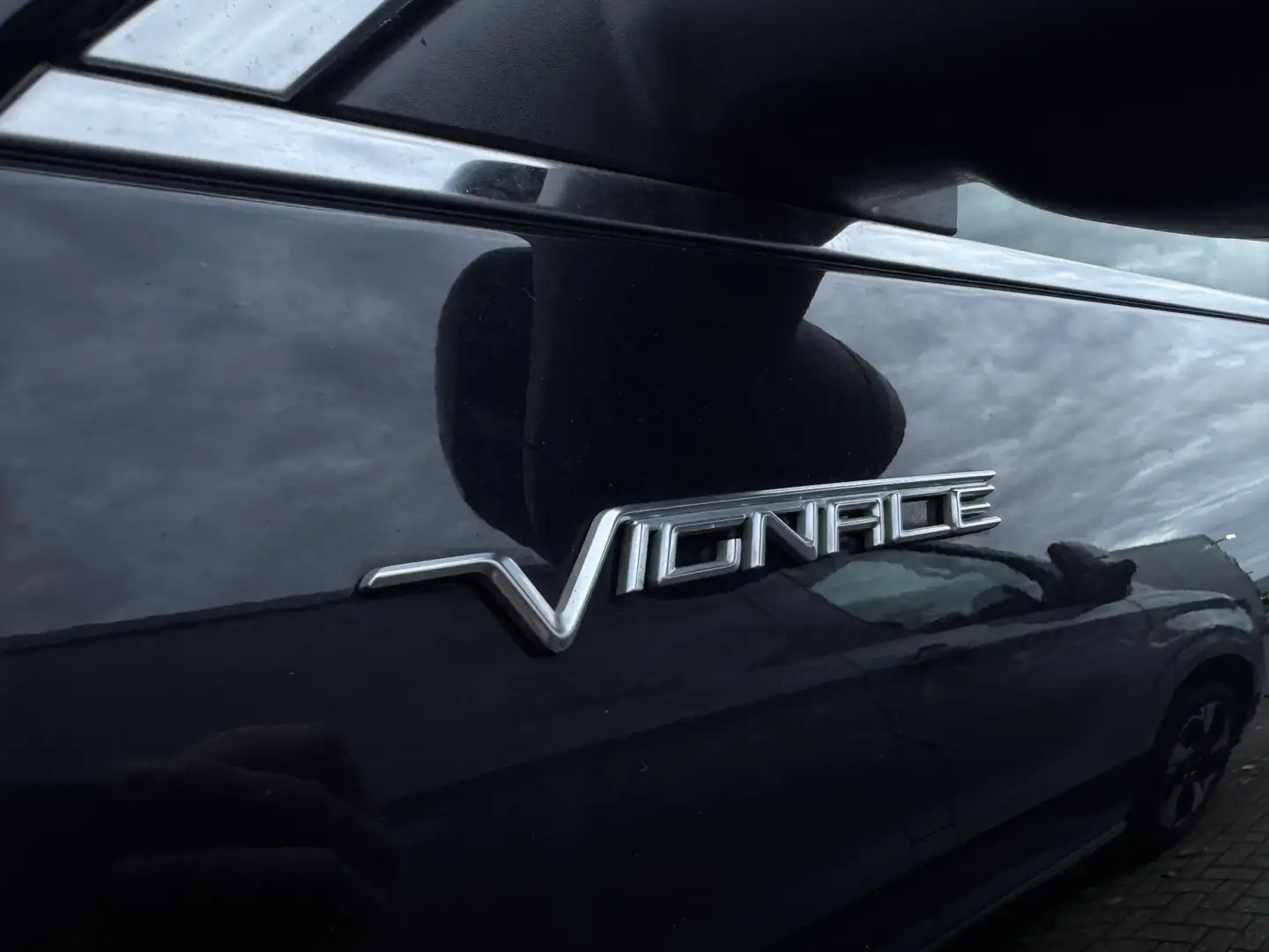 Ford Kuga 2.5 PHEV Vignale Adapt. Cruise | Trekhaak | HUD | Noir - 2