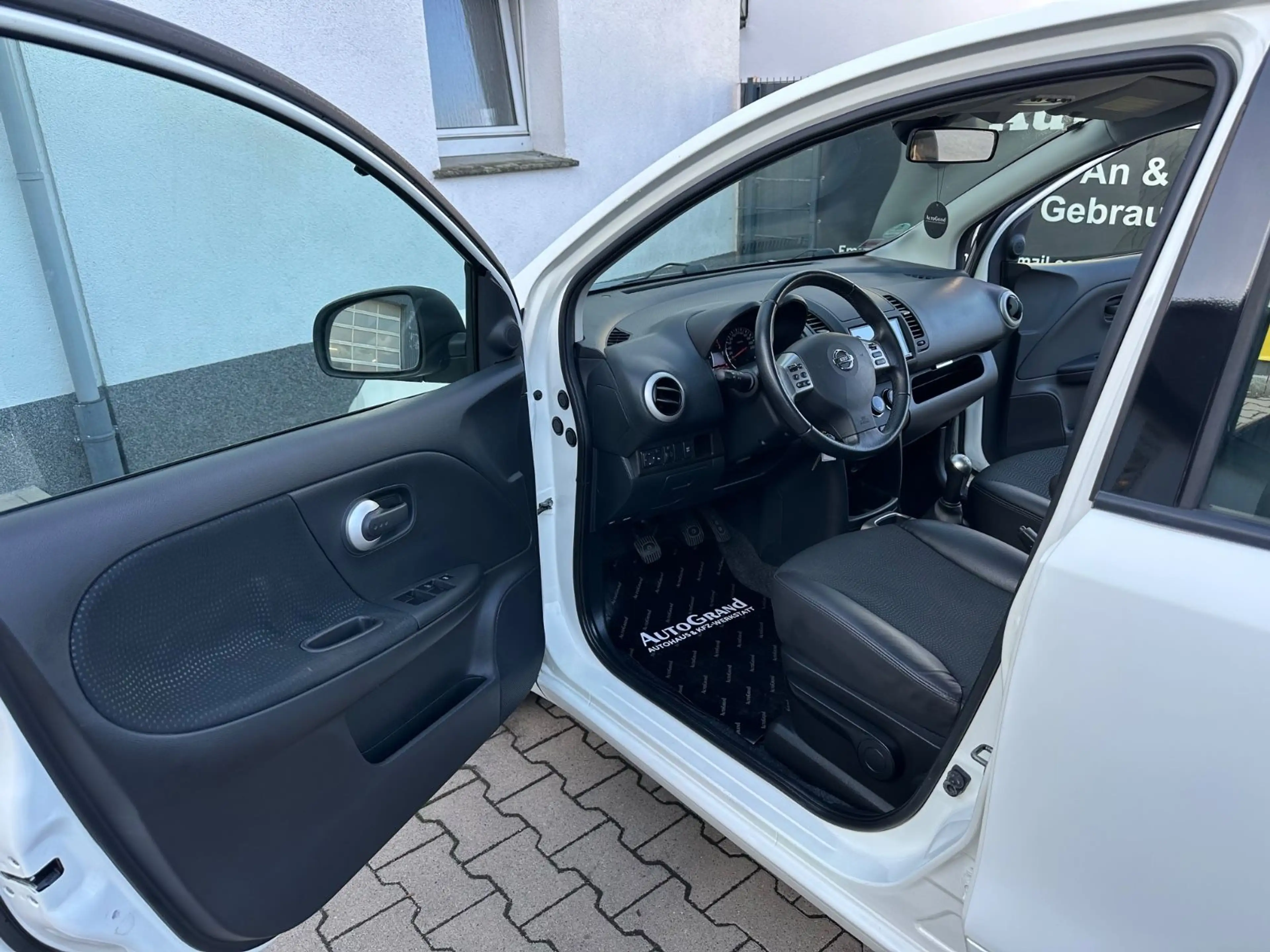 Nissan Note I-Way*1HAND*Klimaautomatik*AHK*PDC*TÜV* — photo 10