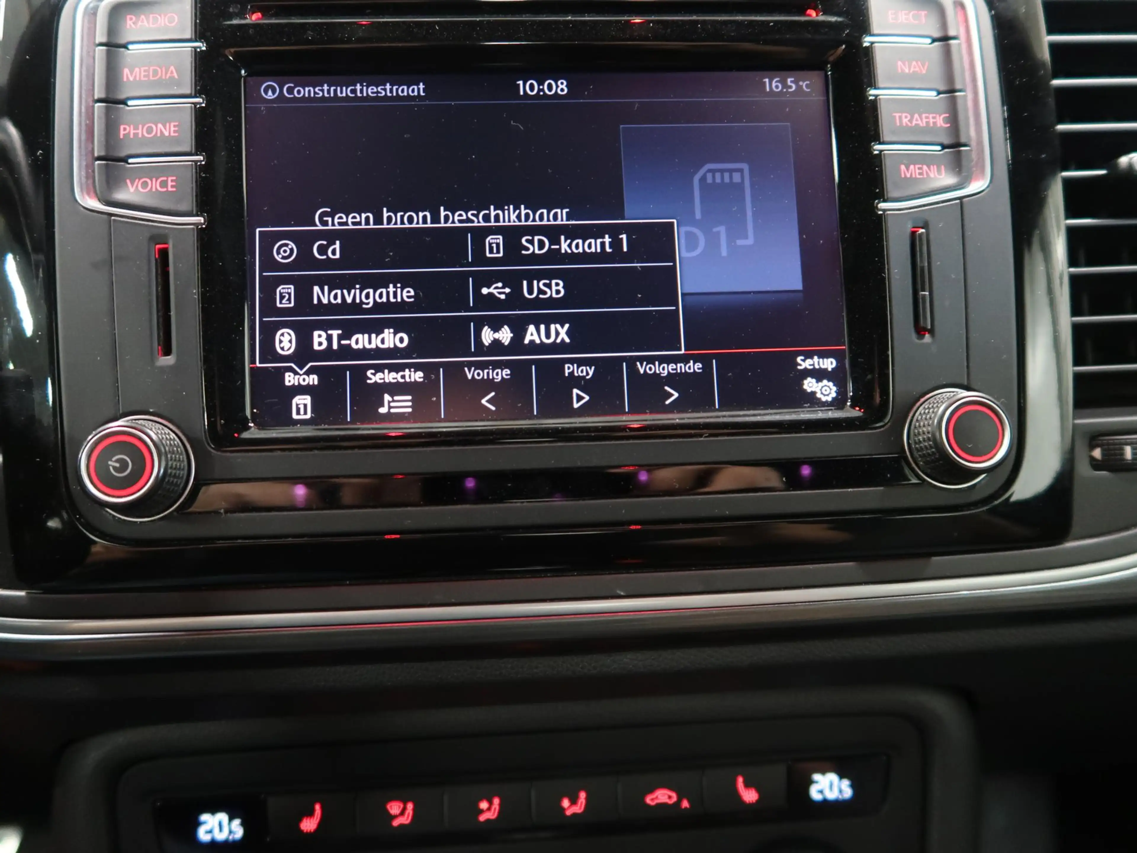 Volkswagen Beetle Cabriolet 1.2 TSI Allstar Camera Navigatie App con — photo 35