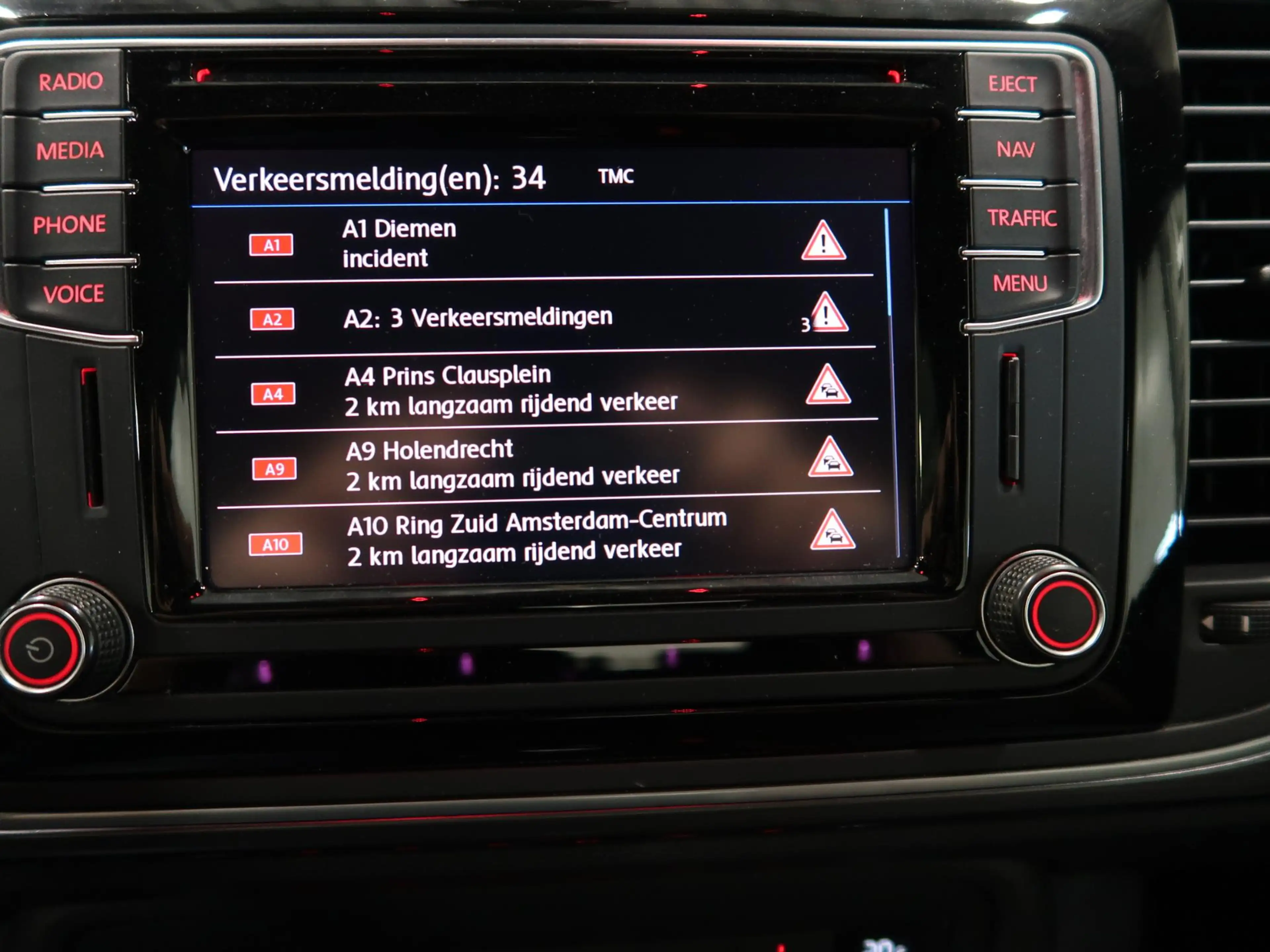 Volkswagen Beetle Cabriolet 1.2 TSI Allstar Camera Navigatie App con — photo 38