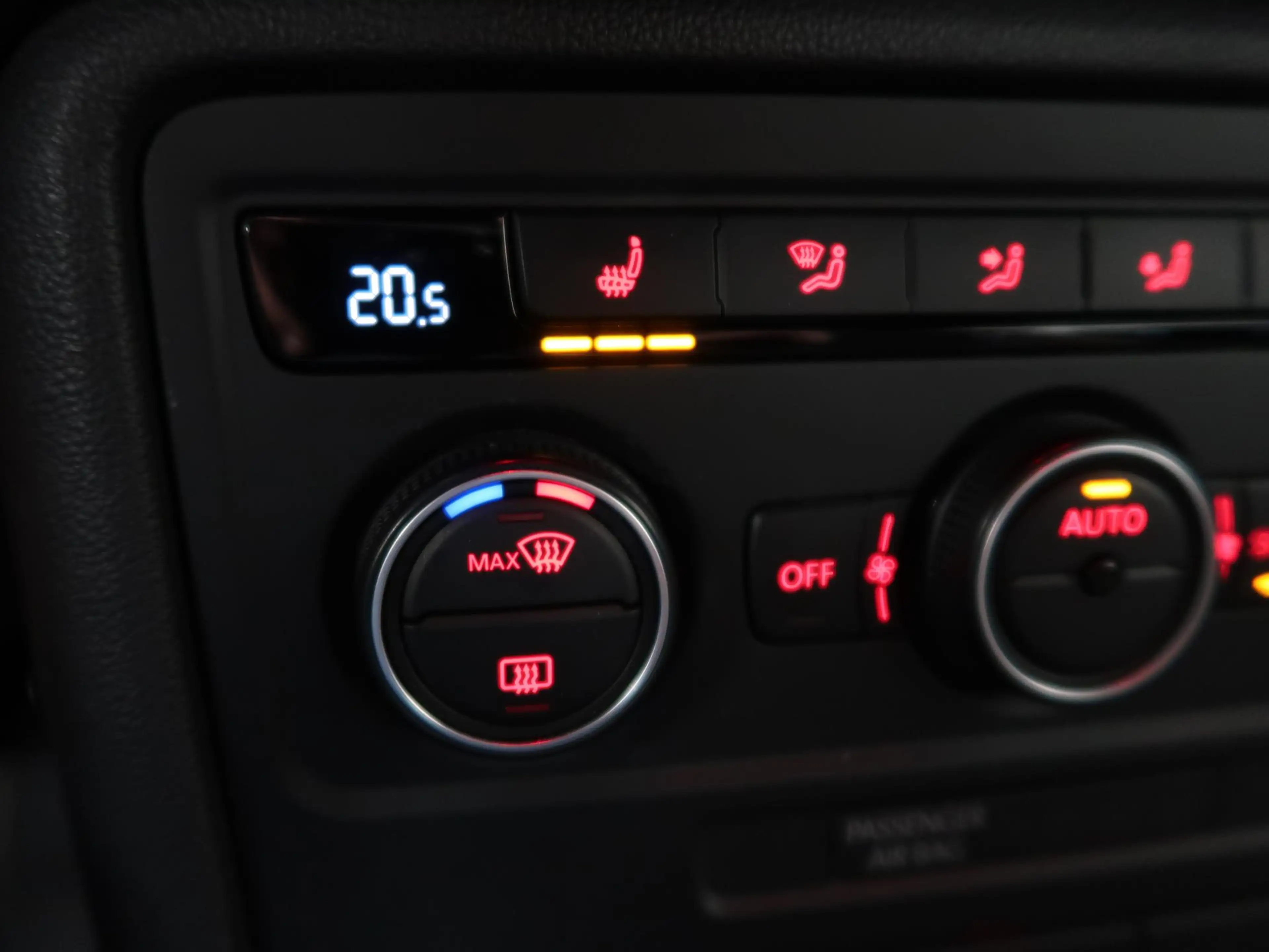 Volkswagen Beetle Cabriolet 1.2 TSI Allstar Camera Navigatie App con — photo 15