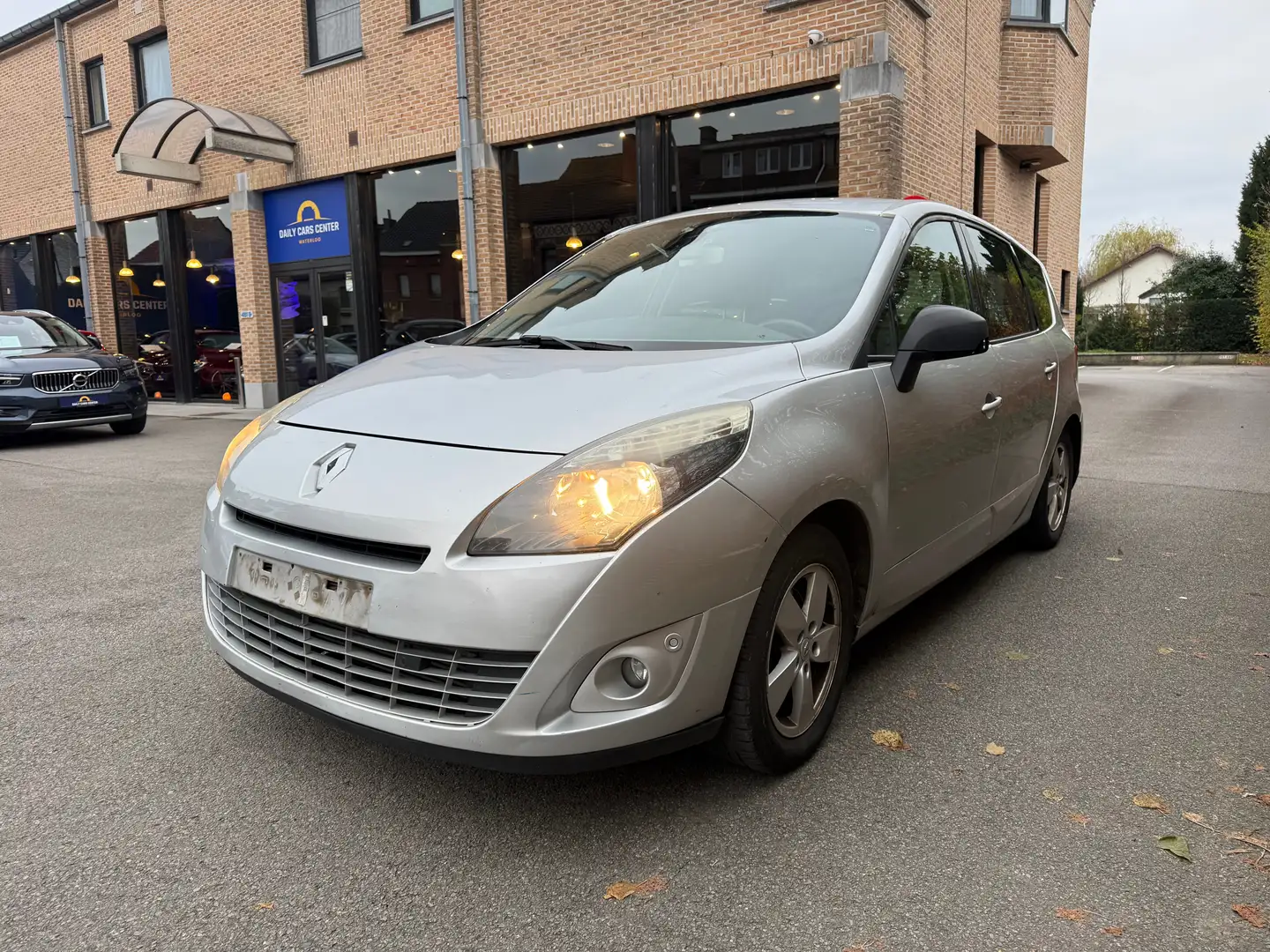 Renault Grand Scenic 1.5 dCi 7pl I capteur avant arrière I Navi Šedá - 1