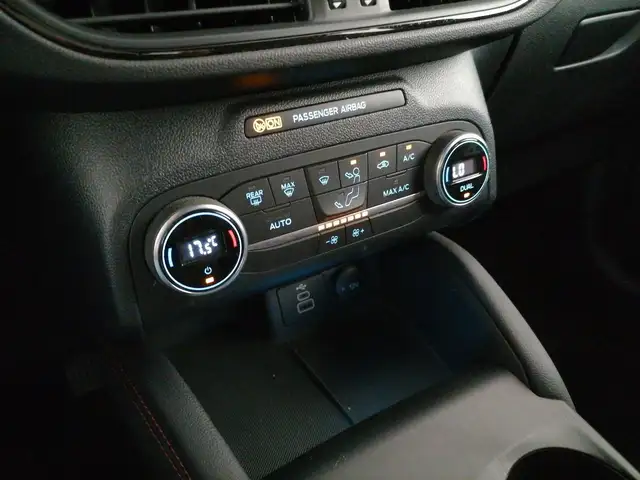Ford Kuga view 14