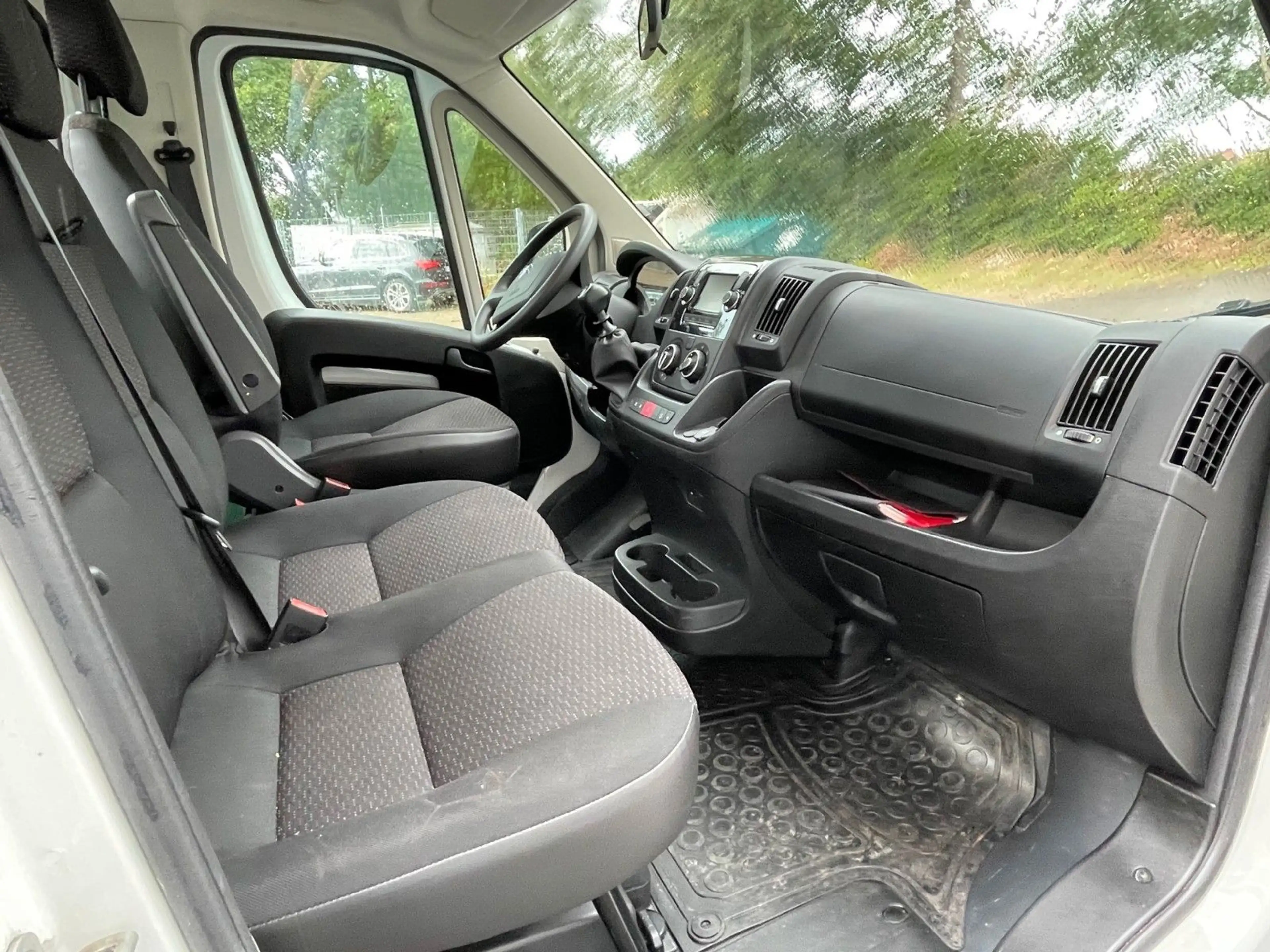 Citroen Jumper 35 2.2 Blue HDI Pritsche L3 Klima, AHK — photo 12