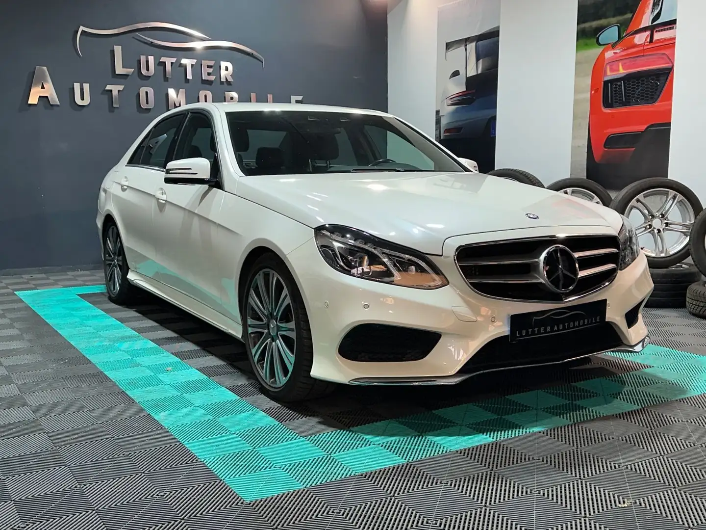 Mercedes-Benz E 300 Klasse Lim. AMG Line* BlueTec - 1