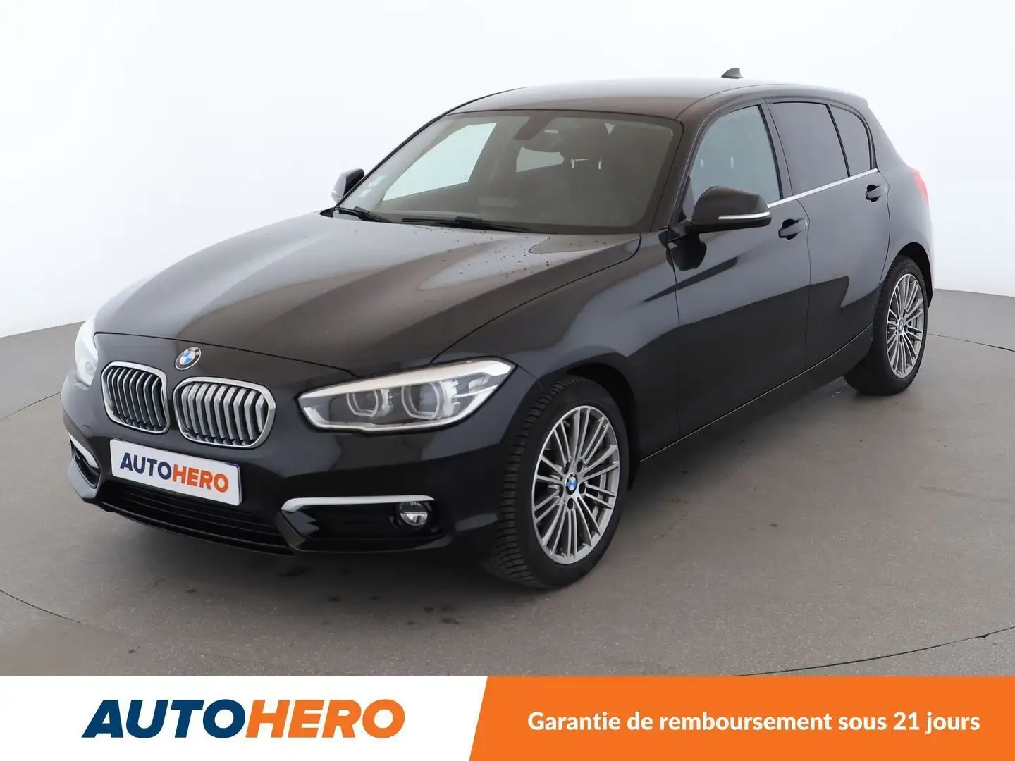 BMW 114 114d UrbanChic Noir - 1