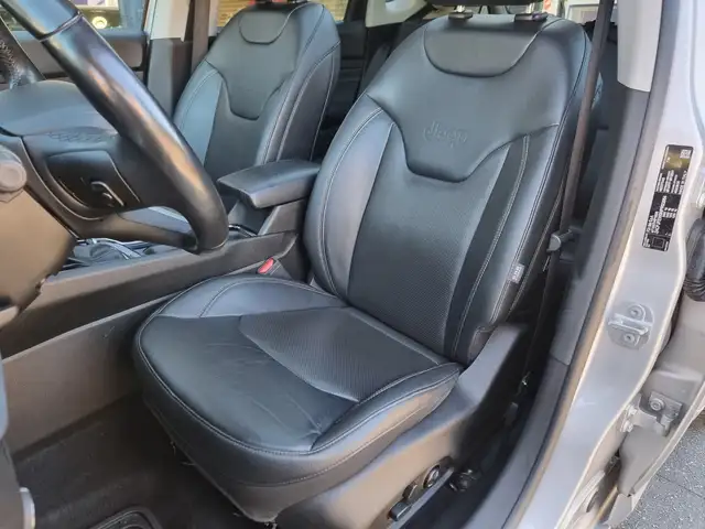 Jeep Compass view 14