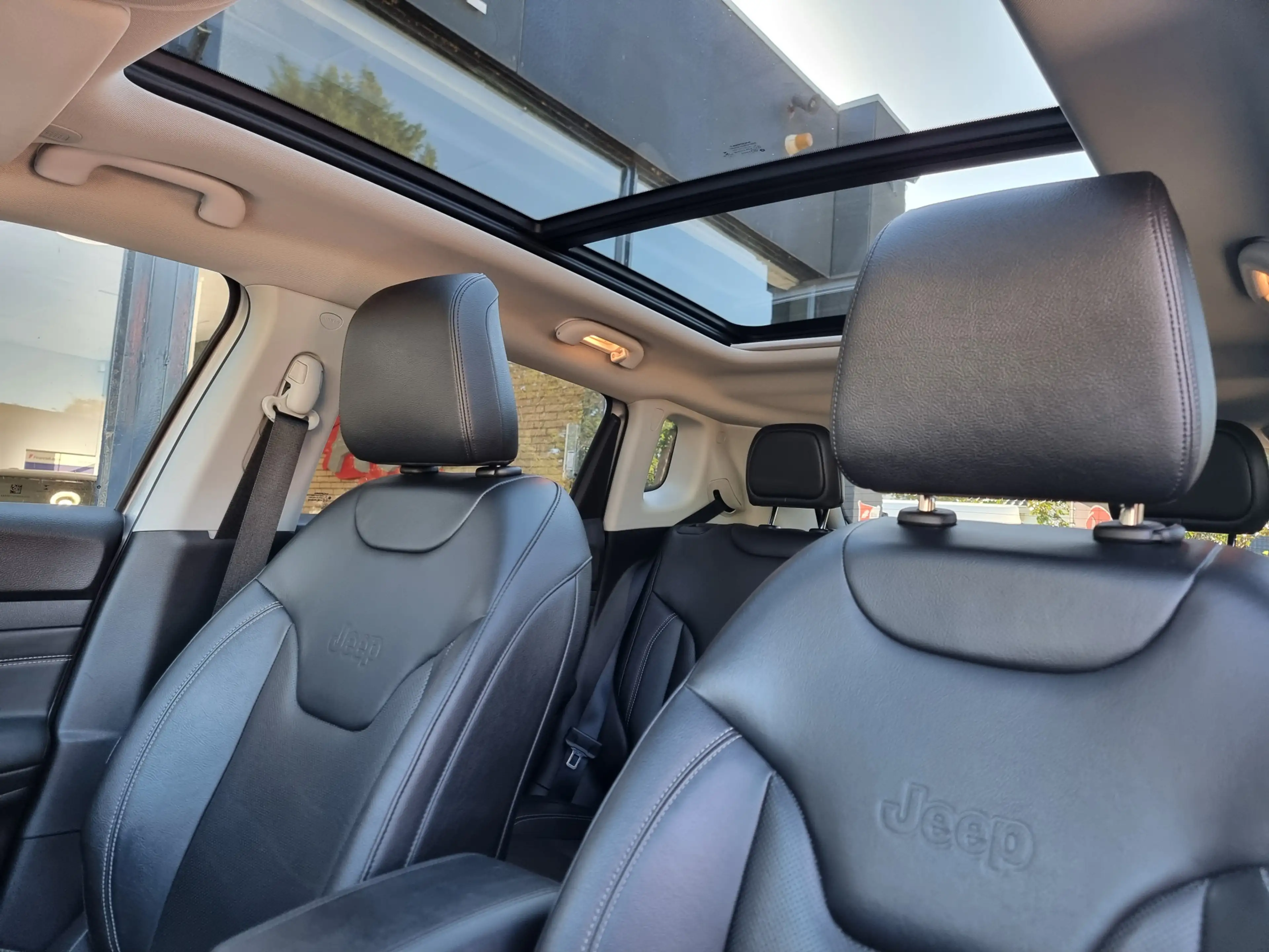 Jeep Compass 4xe 240 S - Plugin | Alle opties | Afn. trekhaak | — photo 28