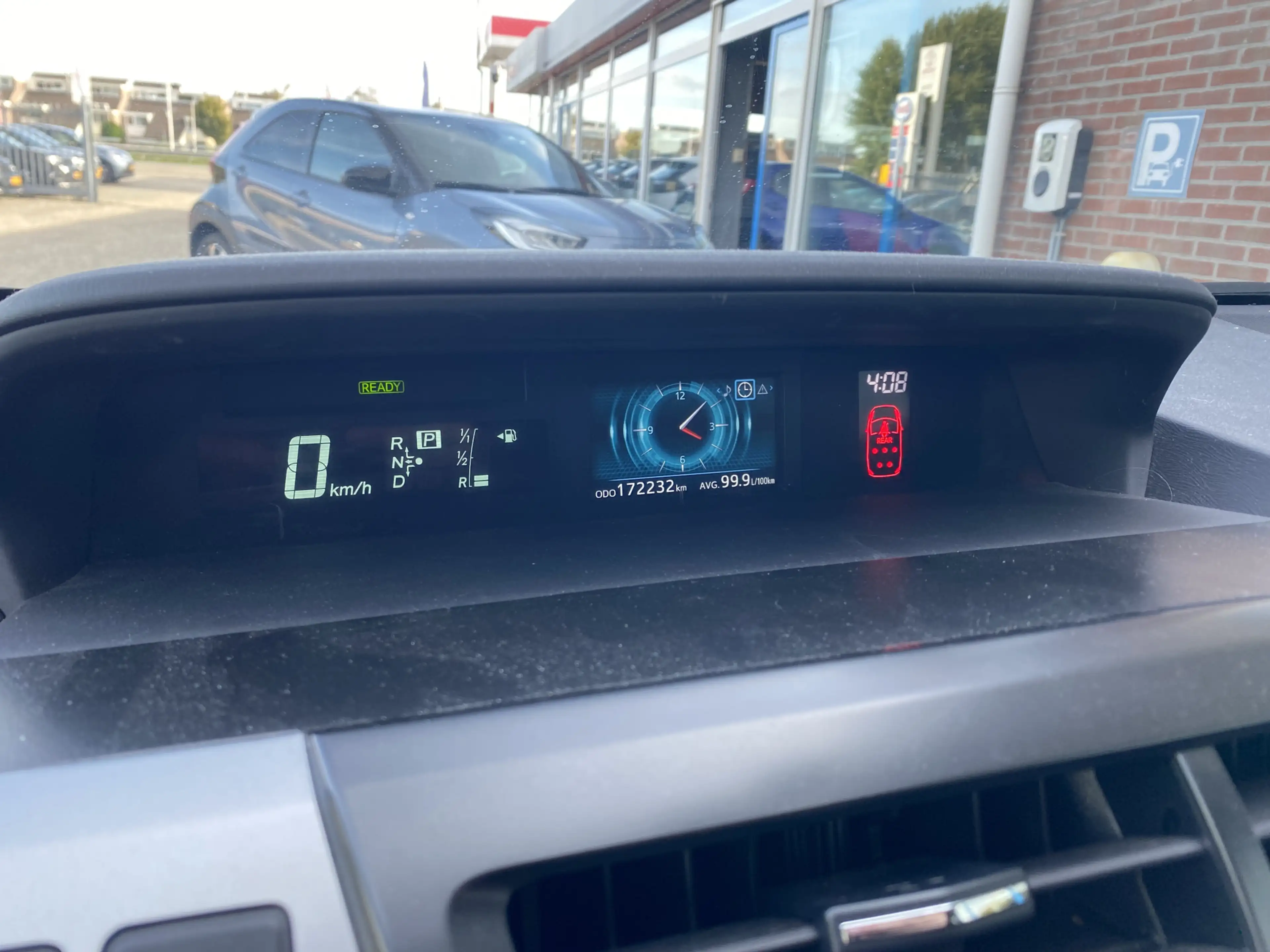 Toyota Prius+ 1.8 Business Plus — photo 12