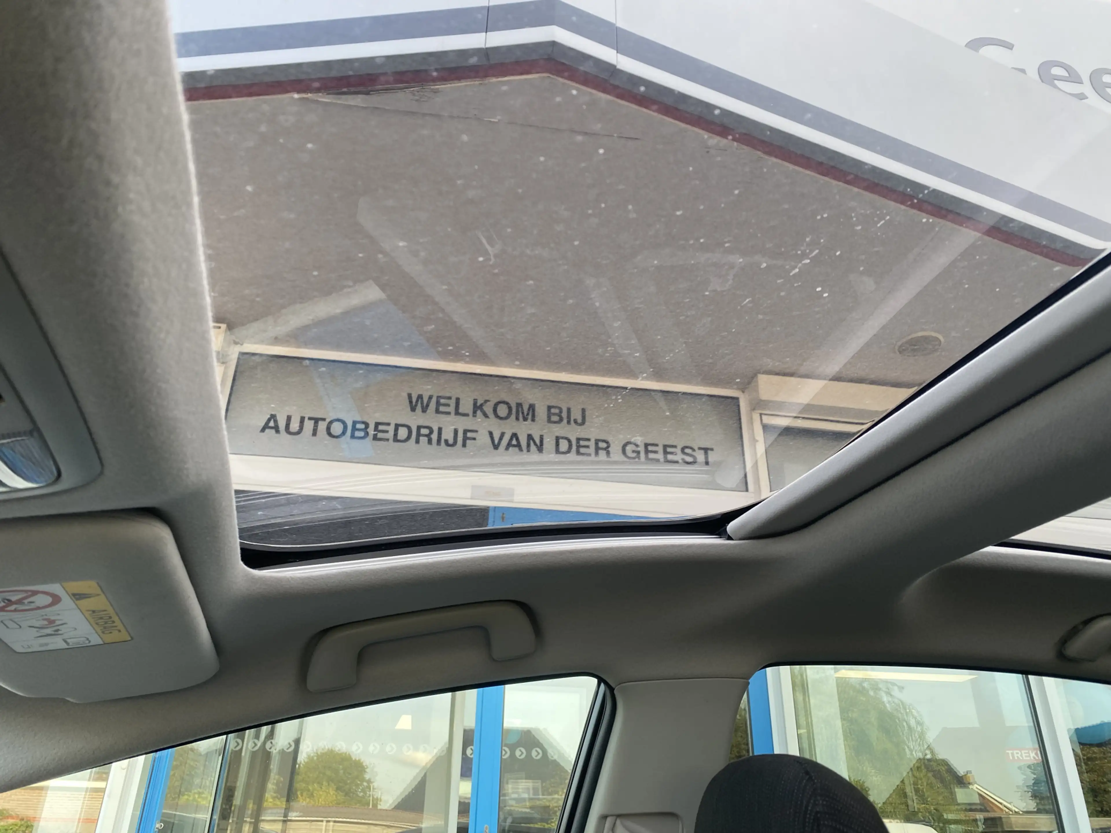 Toyota Prius+ 1.8 Business Plus — photo 18