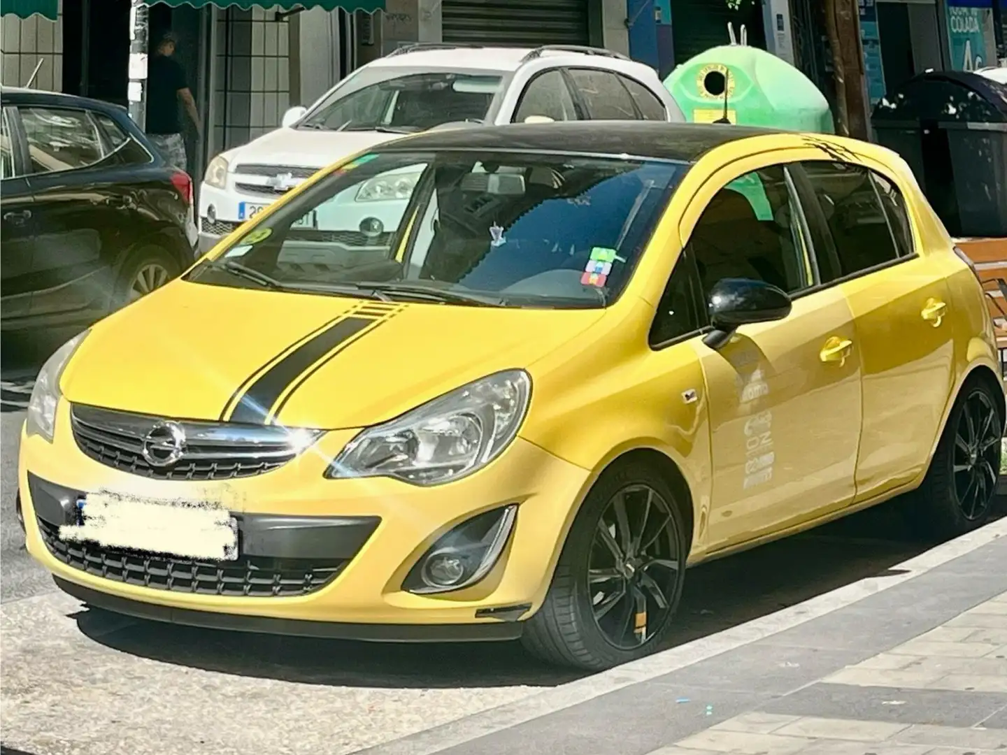 Opel Corsa Corsa 1.3CDTi Color Edition Color Edition Amarillo - 1
