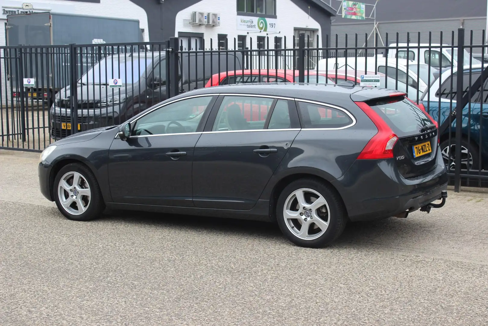 Volvo V60 2.0T Automaat, Leer, Navigatie! Gris - 2