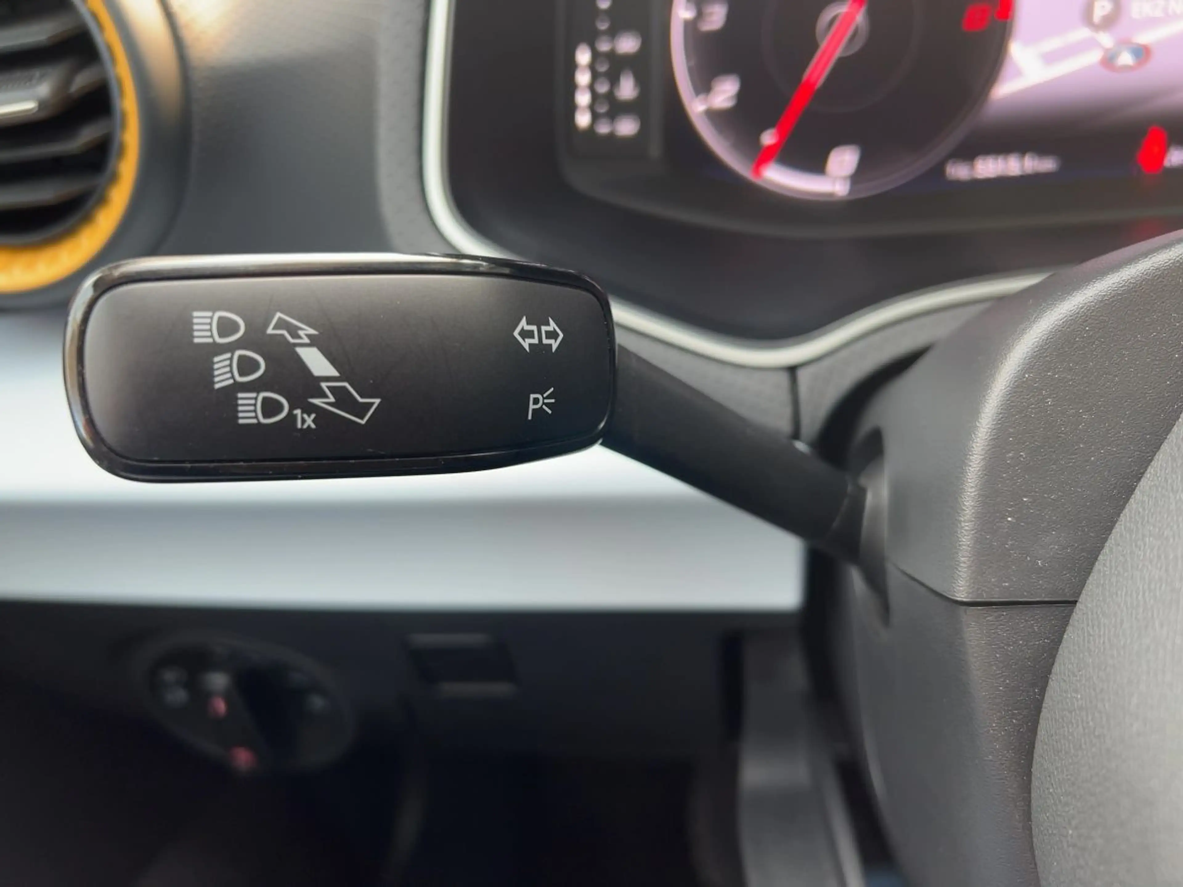SEAT Ibiza 1.0 TSI Style Edition Kamera LED Sitzheizu — photo 14