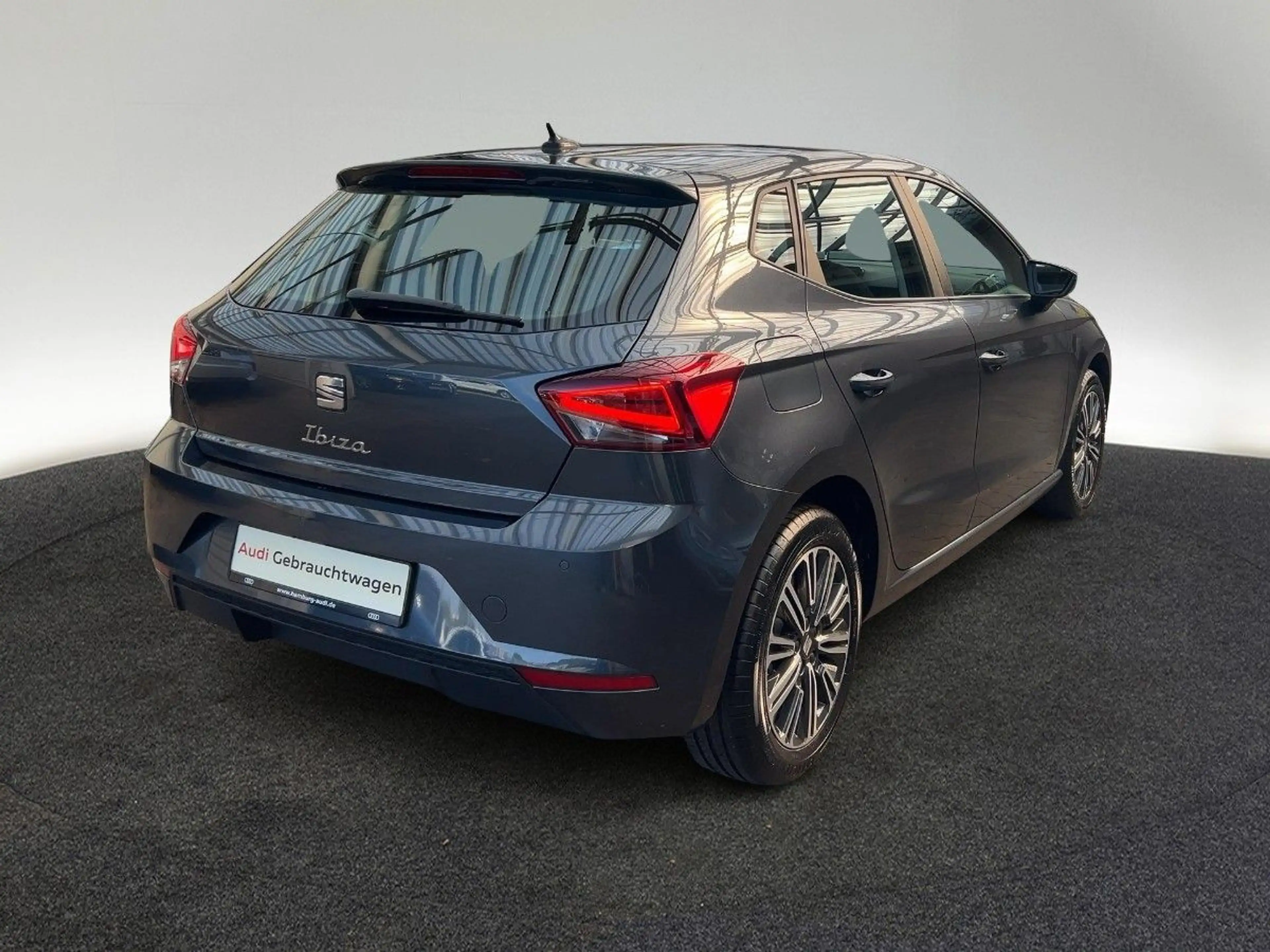 SEAT Ibiza 1.0 TSI Style Edition Kamera LED Sitzheizu — photo 4