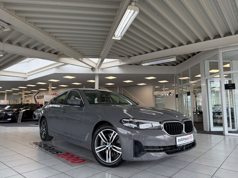 BMW 530 d Lim. xDrive AUT./LED/CAM/SHK/A.TEMPO