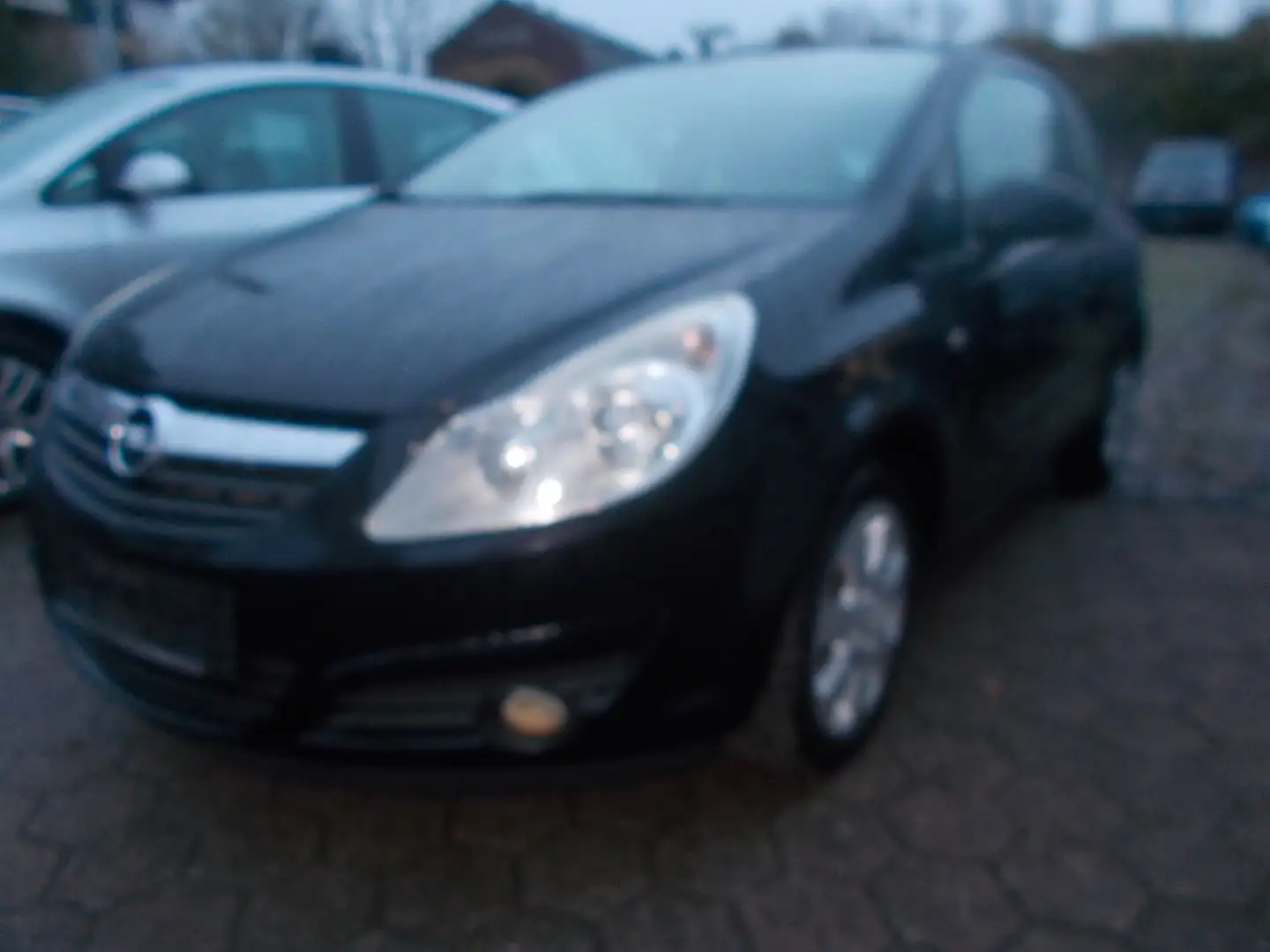Opel Corsa D Edition Zwart - 2