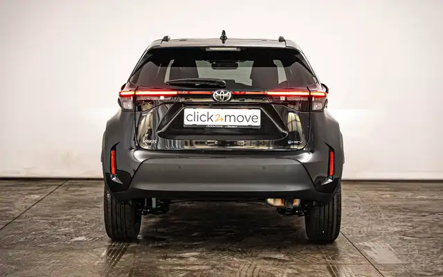 Toyota Yaris Cross view 4