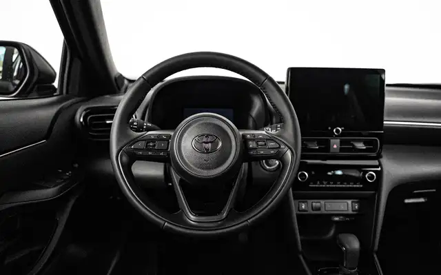 Toyota Yaris Cross view 10