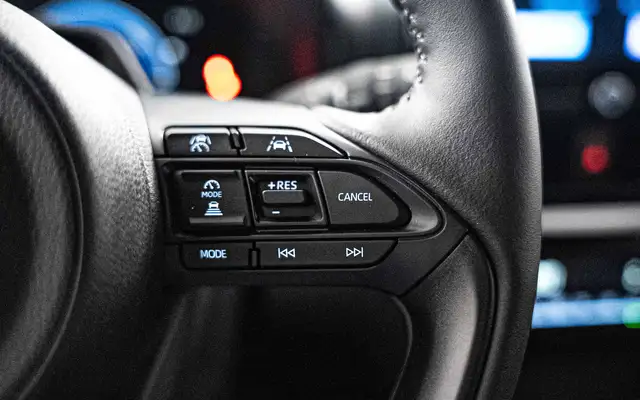 Toyota Yaris Cross view 12