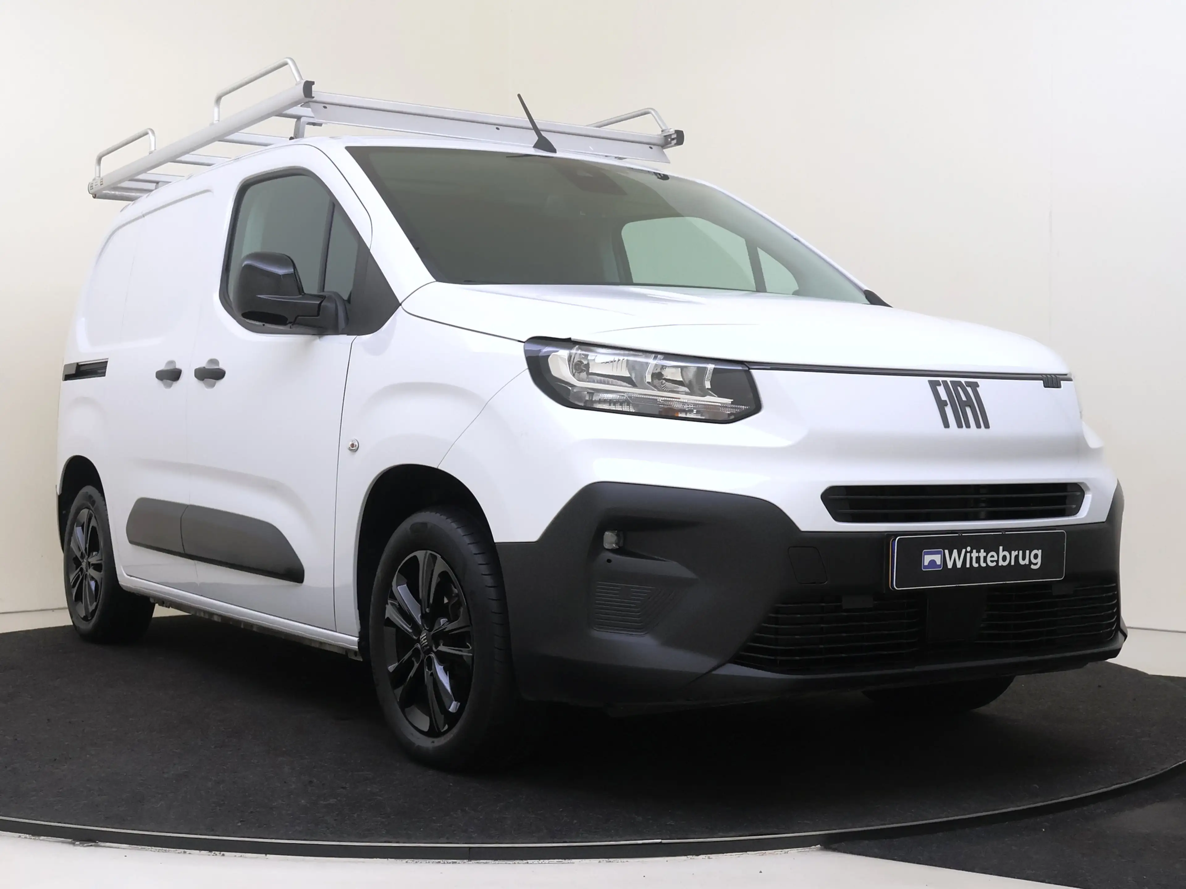 Fiat Doblo 1.5 BlueHDi 100 S&S L1 650kg — photo 3