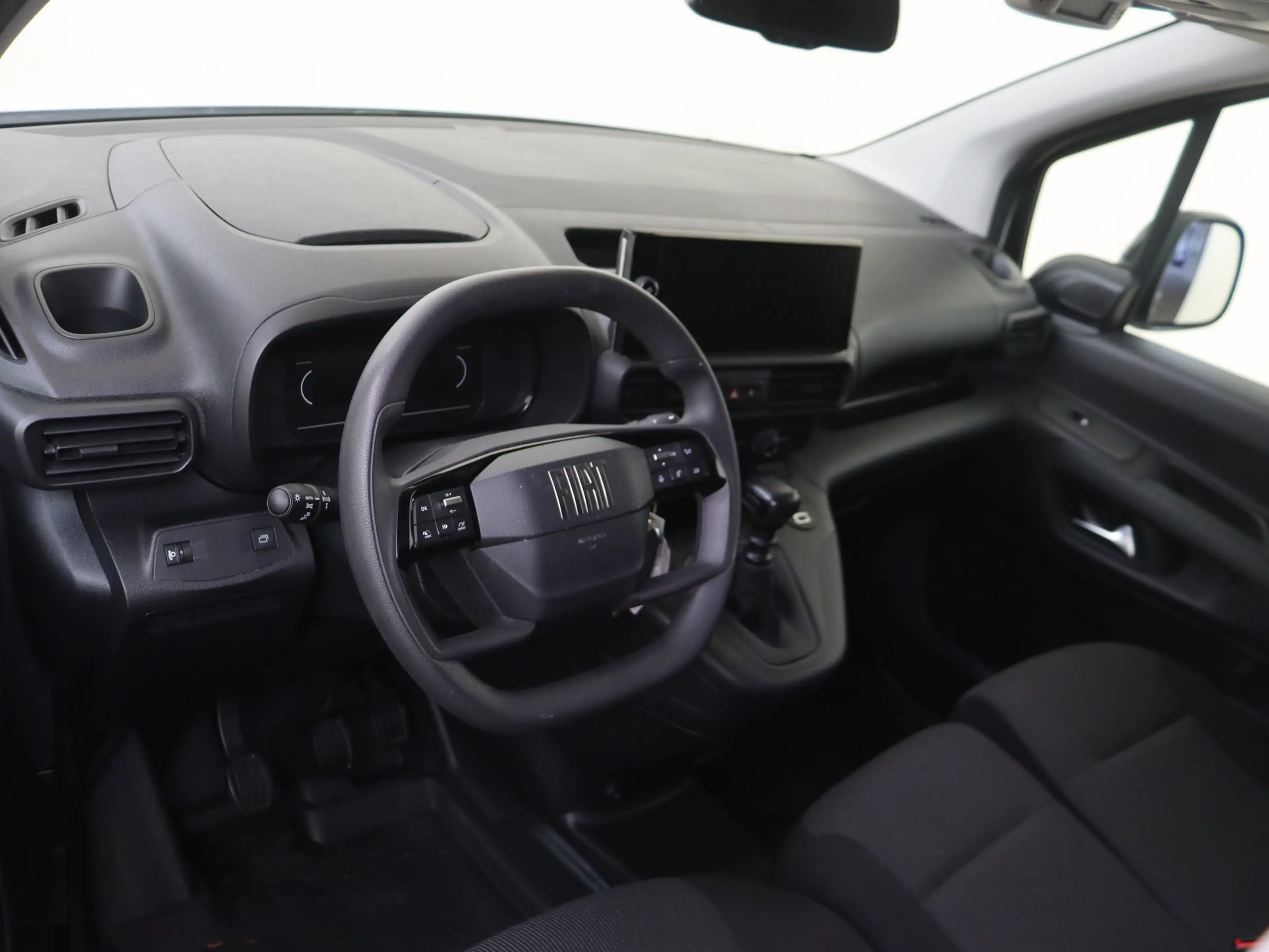 Fiat Doblo 1.5 BlueHDi 100 S&S L1 650kg — photo 5